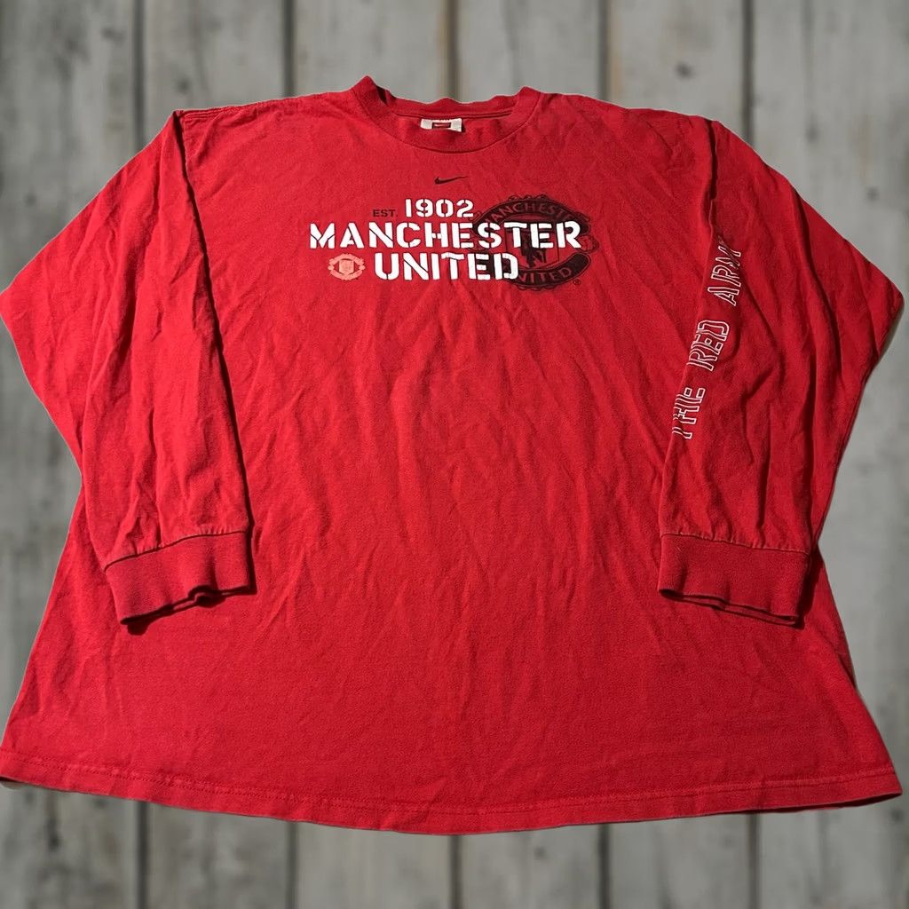 Nike VINTAGE Nike Center Swoosh Manchester United Soccer Shirt XL Men Red Size US XL / EU 56 / 4 - 1 Thumbnail
