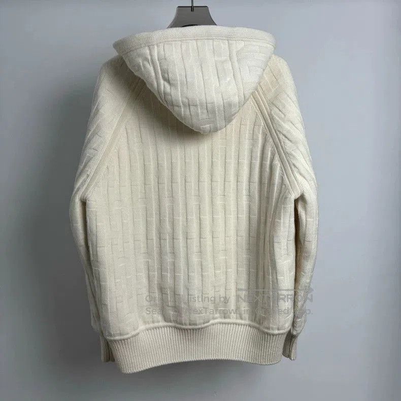 Hermes Hermes White Cashmere Hooded Coat. Size US XS / EU 42 / 0 - 3 Thumbnail