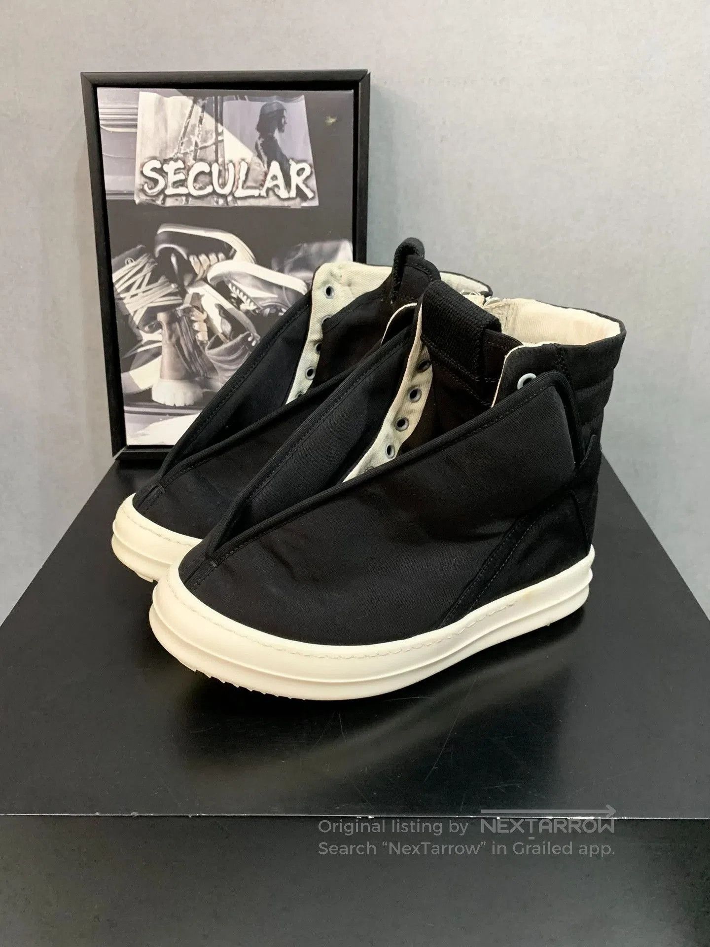 Rick Owens Drkshdw Rick Owens DRKSHDW Women's Satin Zip Boots. Size US 5 / IT 35 - 1 Thumbnail