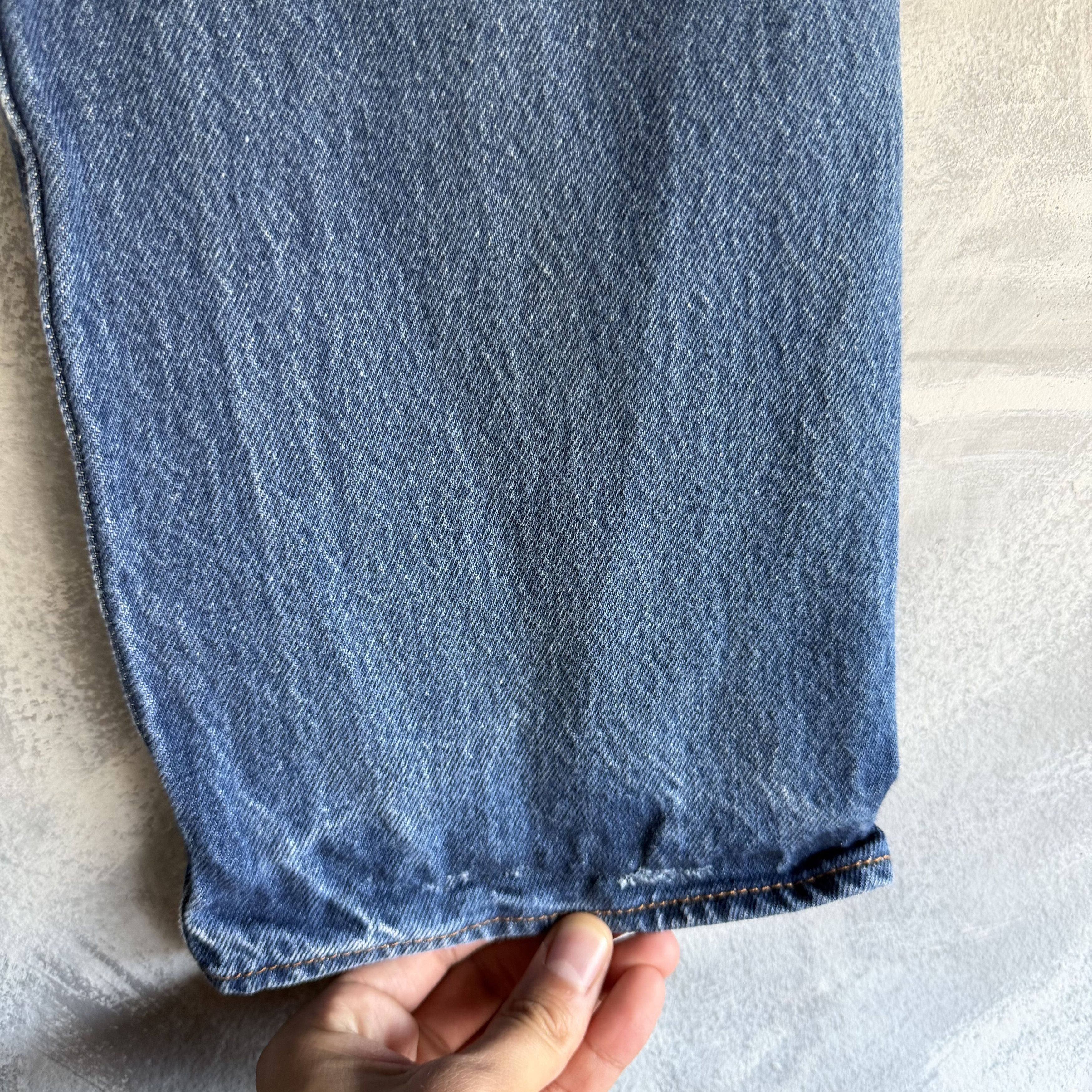 Levi's VTG Levi's 501 Jeans Dark Blue Denim Button Fly Straight Leg Size US 35 - 4 Thumbnail