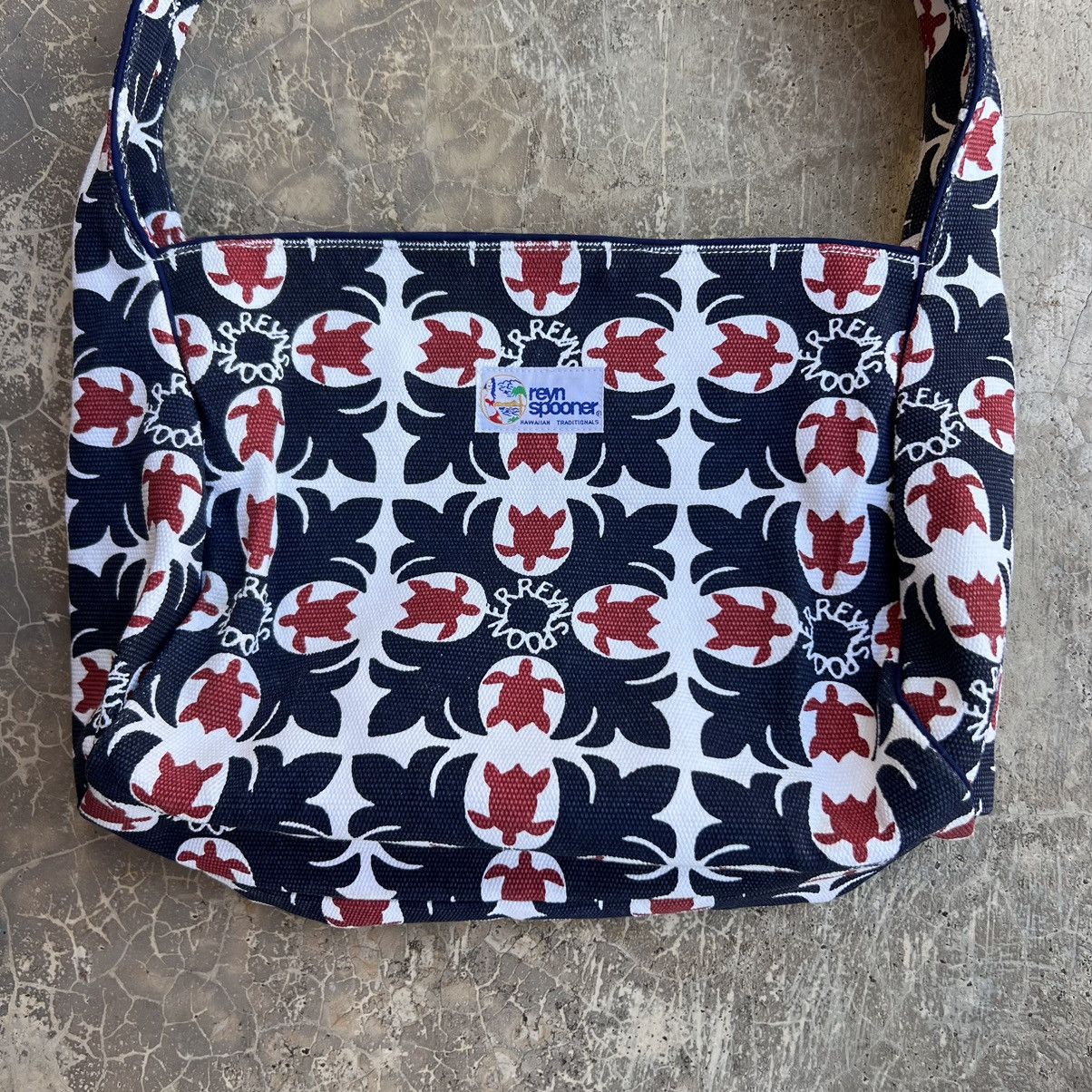 Reyn Spooner Reyn Spooner Hawaiian Print Shoulder Bag Size ONE SIZE - 3 Thumbnail