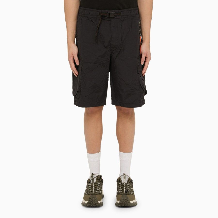 o1d2blof0524 Shorts in Black