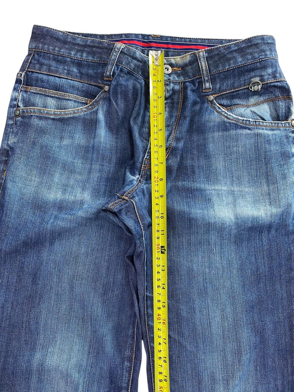 Japanese Brand Japanese Brand Blue Faded Wash Style Loose Jeans Size US 30 / EU 46 - 12 Thumbnail