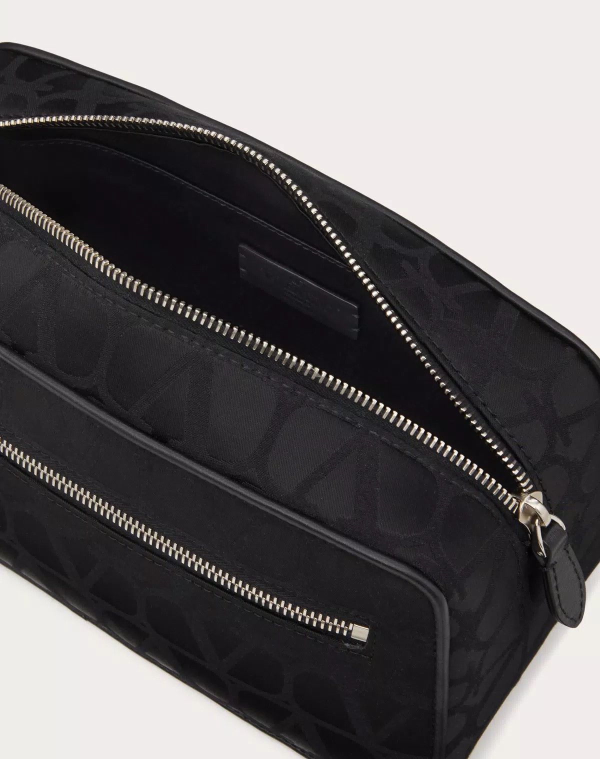 Valentino oc11z0725 Size:OS/Iconographe washbag In Nylon in black Size ONE SIZE - 6 Thumbnail