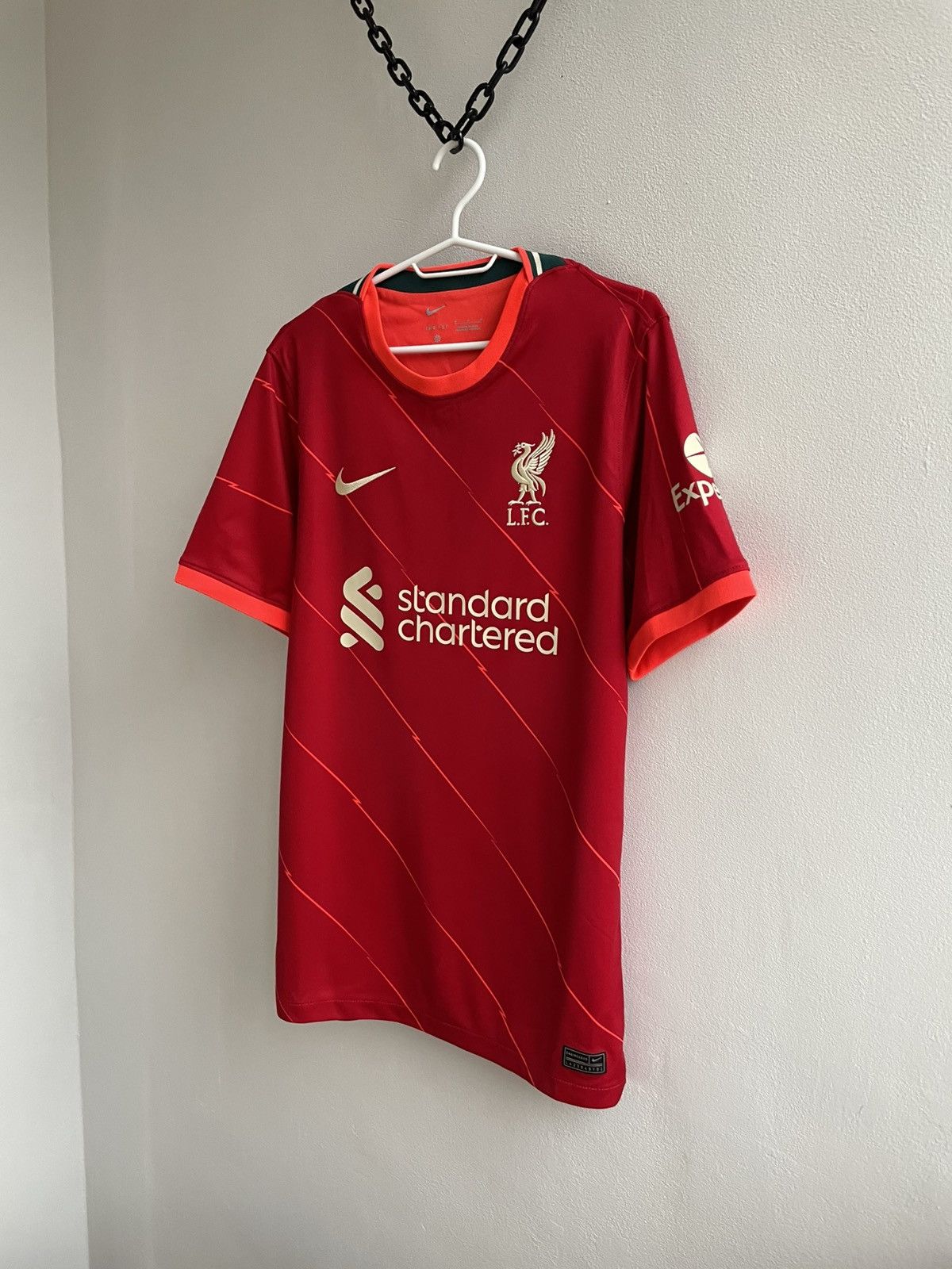 Nike Liverpool 2021 2022 Home Shirt Football Soccer Jersey Nike Size US M / EU 48-50 / 2 - 2 Thumbnail