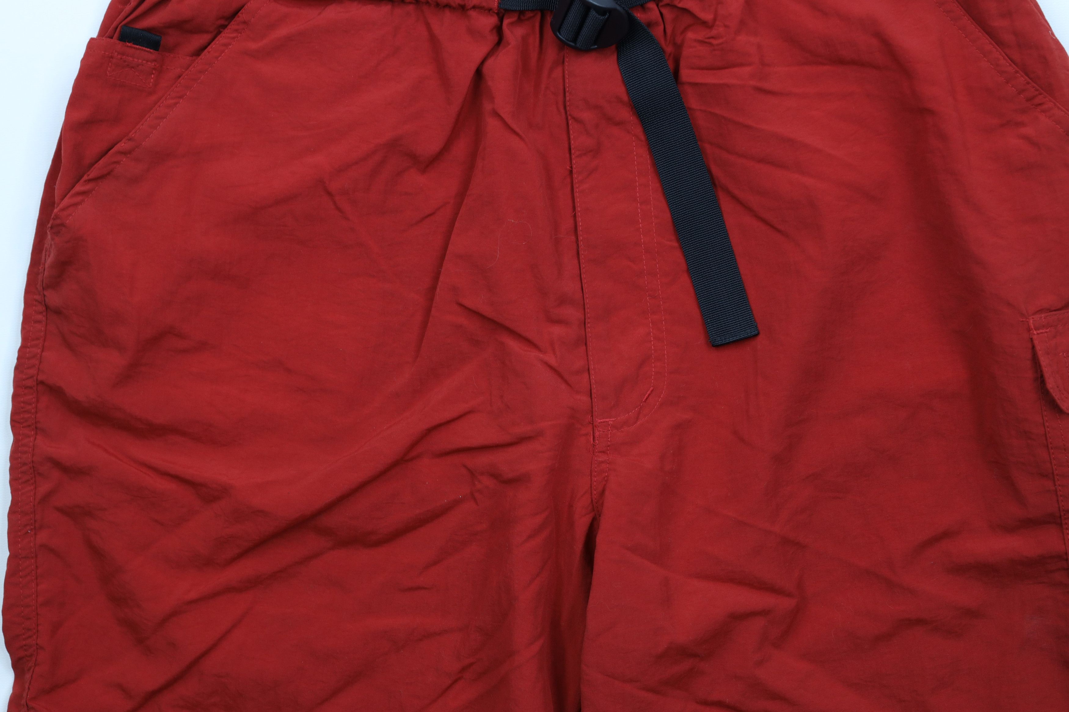 Vintage Vintage 90s Streetwear Belted Hiking Cargo Shorts Red Size US 34 / EU 50 - 3 Thumbnail