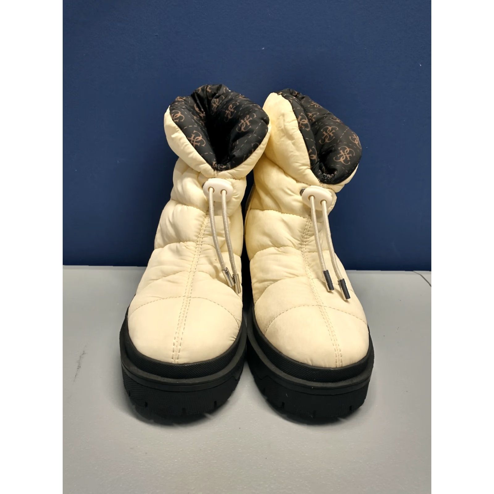 Guess Guess Winter Ankle Snow Boots Womens Size 5.5 Cream Puffer Round Toe Pull On GUESS Boots Women Winter Snow Casual Formal Shoes Size US 6 / IT 36 - 2 Thumbnail