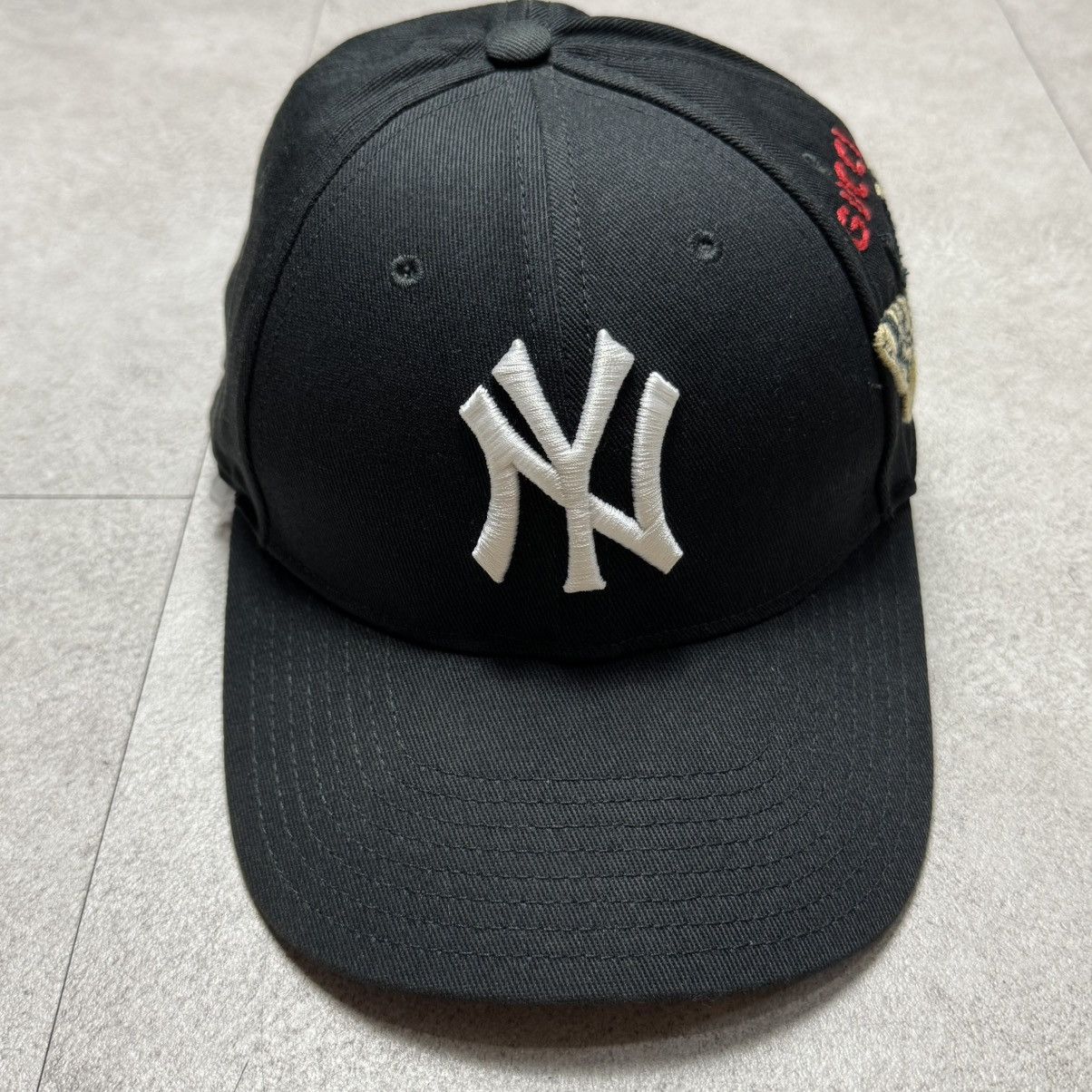 Gucci × MLB Gucci NY Yankees Baseball Cap Size ONE SIZE - 2 Thumbnail