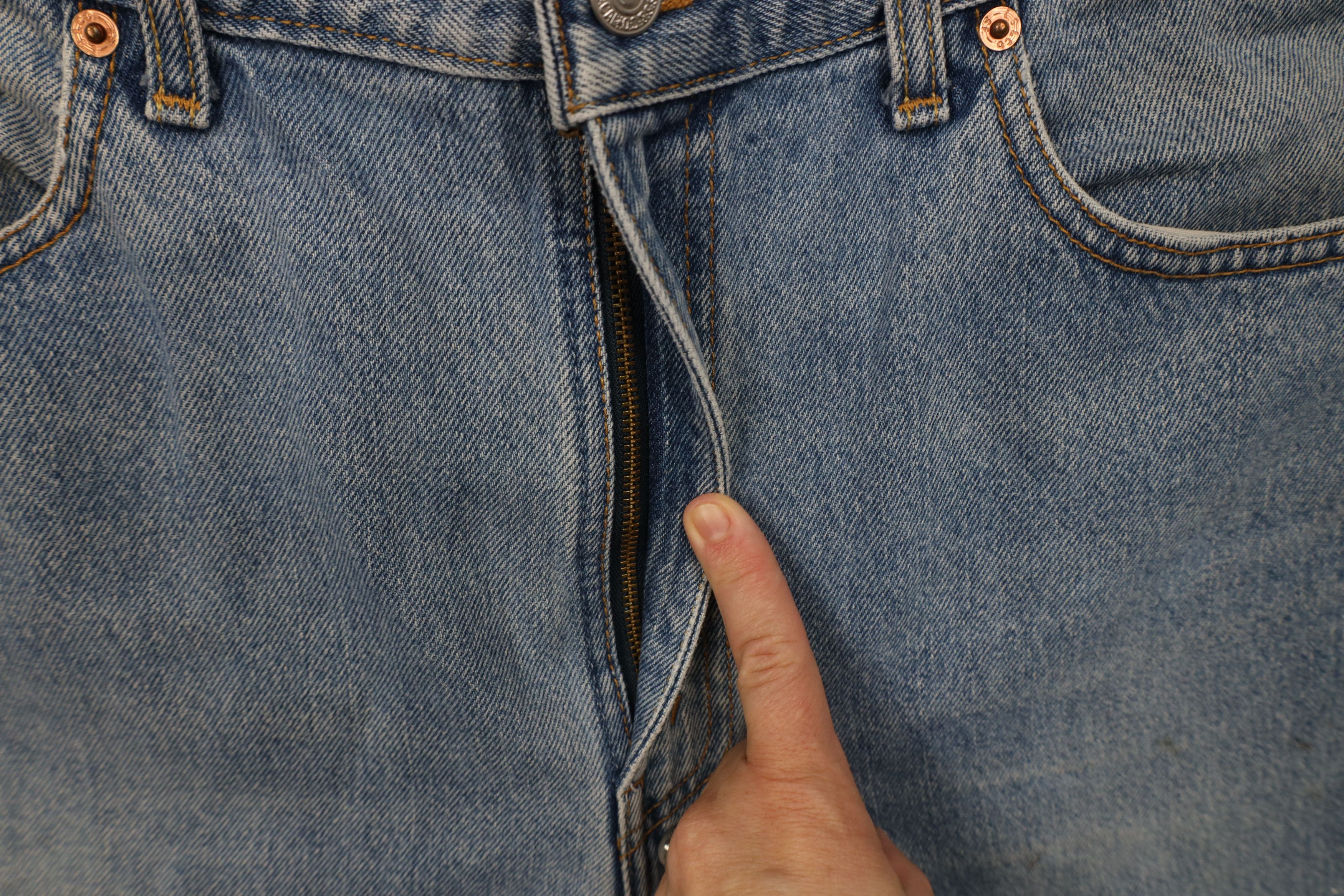 Levi's Vintage Y2K 2002 Levis 505 Regular Straight Leg Denim Jeans Size US 36 / EU 52 - 8 Thumbnail