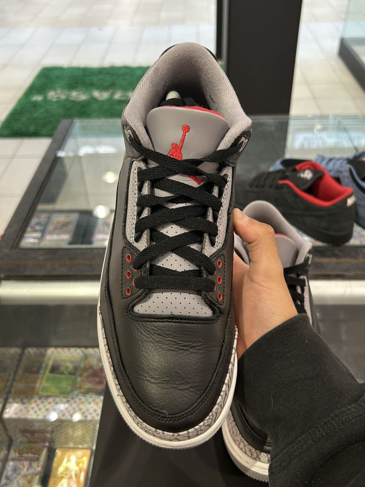 Jordan Brand Jordan 3 black cement 2024 Size US 9 / EU 42 - 6 Thumbnail