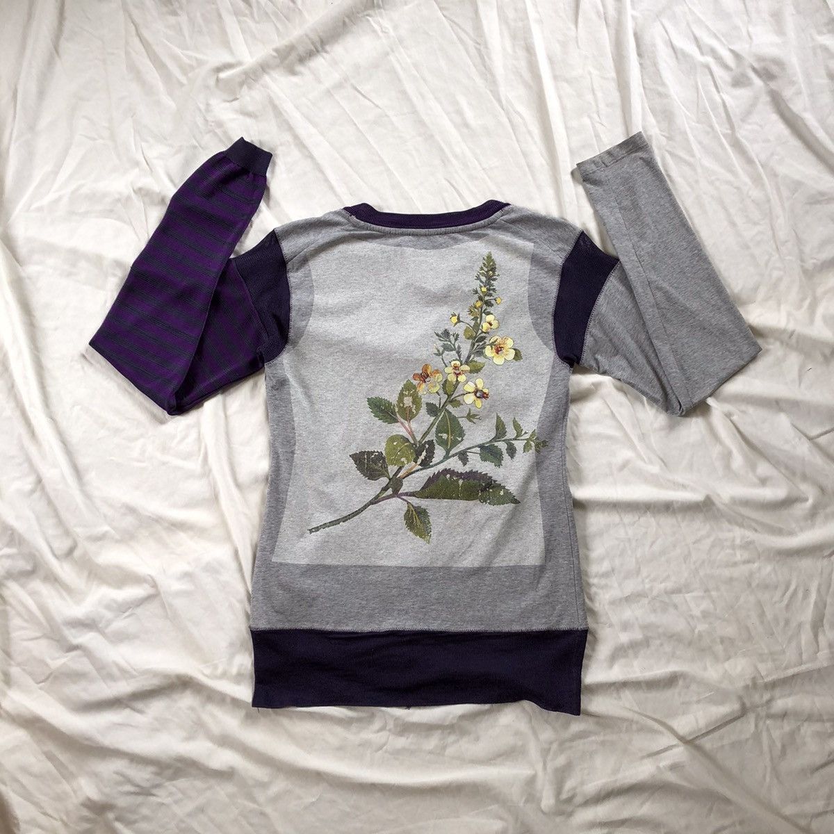 Japanese Brand × Vivienne Westwood VIVIENNE WESTWOOD Red Label Flower Design Button Sweater Size XXS / US 00 / IT 34 - 3 Thumbnail