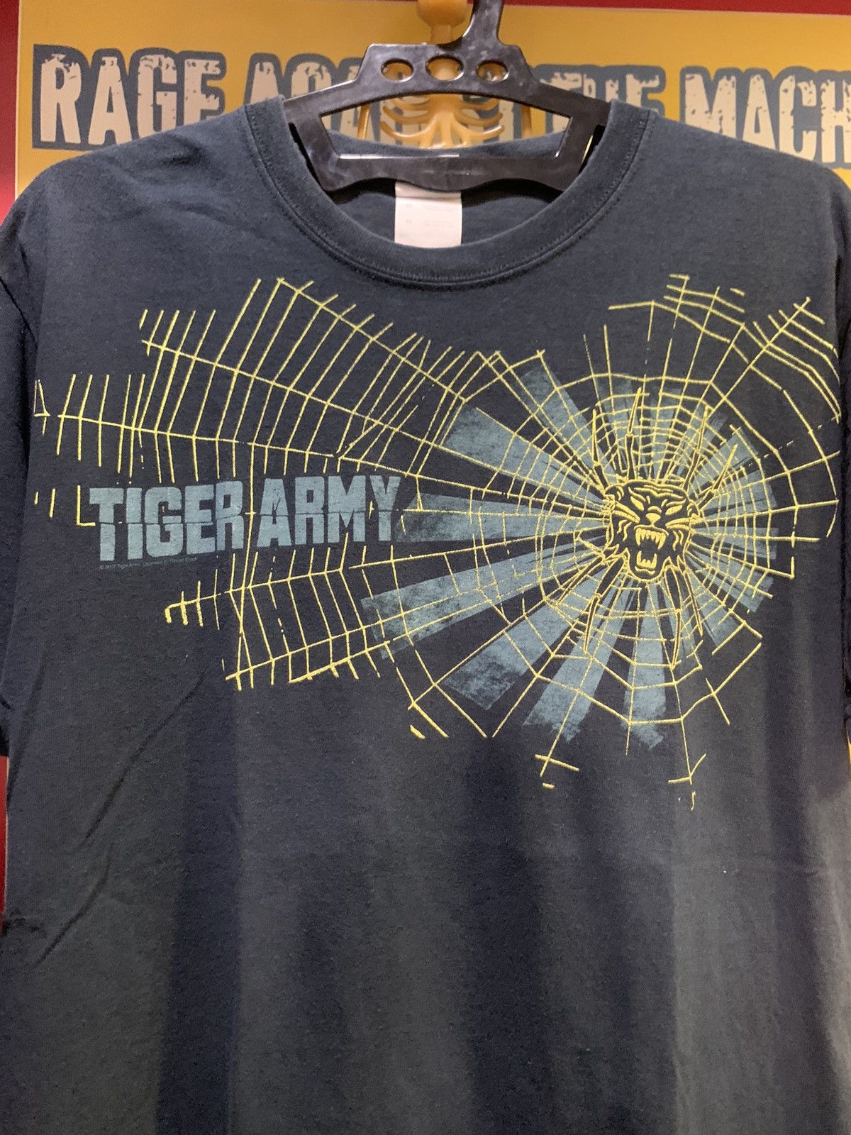 Band Tees TIGER ARMY “Spider Lion” band Tee Size US M / EU 48-50 / 2 - 1 Thumbnail