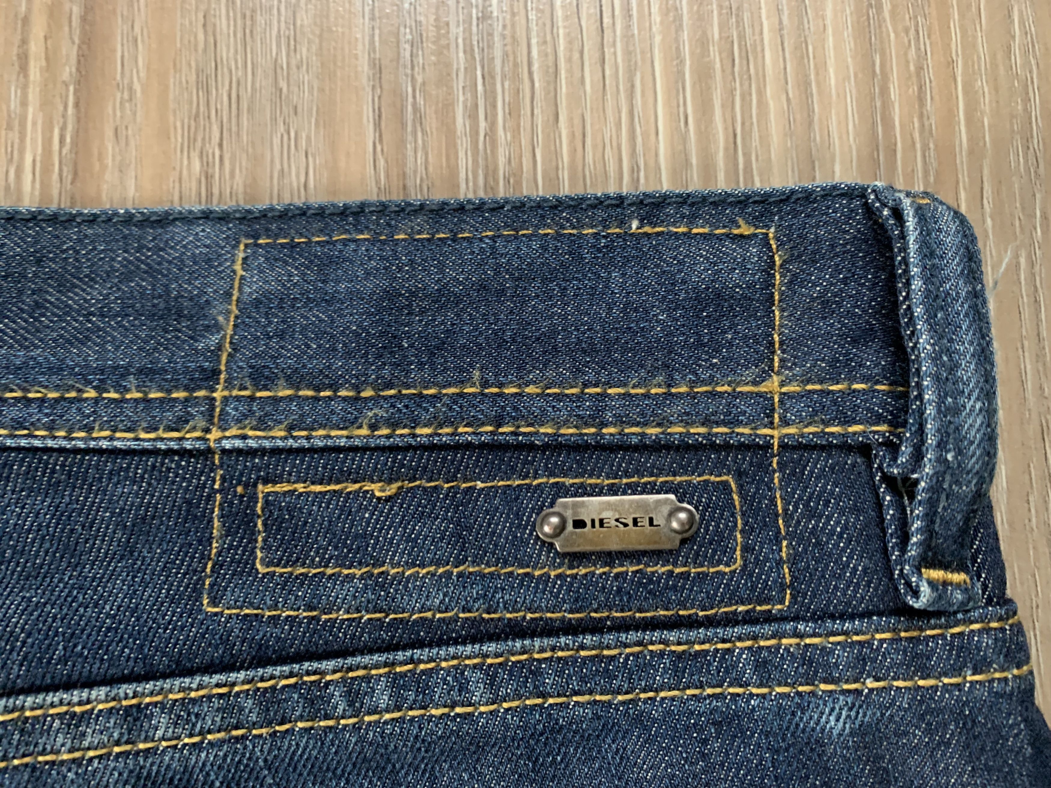 Diesel × Vintage Diesel Turbo Tepphar Slim Carrot Jeans Size US 30 / EU 46 - 11 Thumbnail