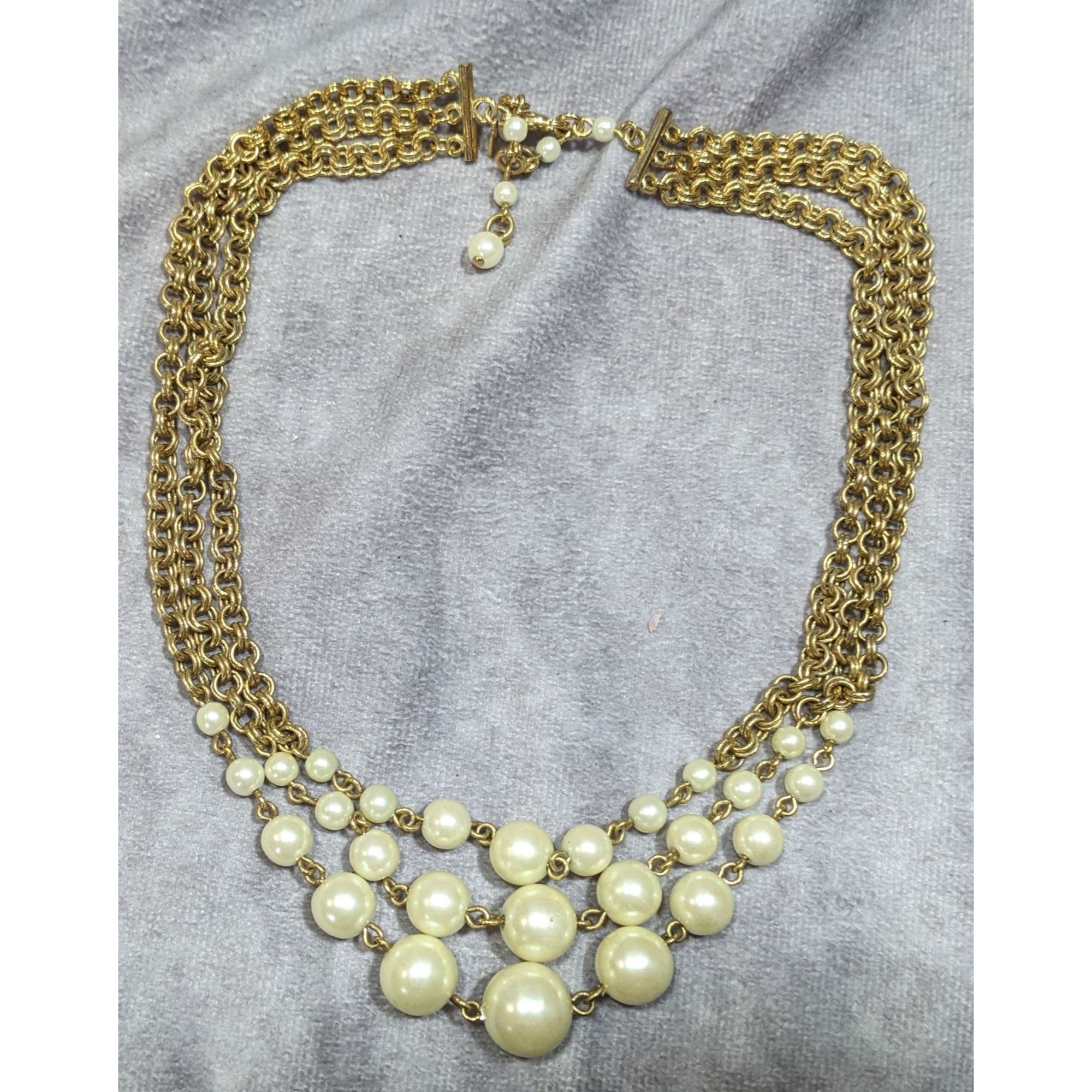 Other Vintage Glam Avon Cream And Gold Tone Fuax Pearl Layered Cha Size ONE SIZE - 6 Thumbnail