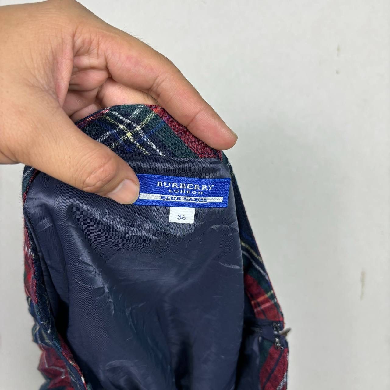 Burberry Burberry Blue Label Nova Check Pleated Mini Skirt Size 36 Size 28" / US 6 / IT 42 - 7 Thumbnail