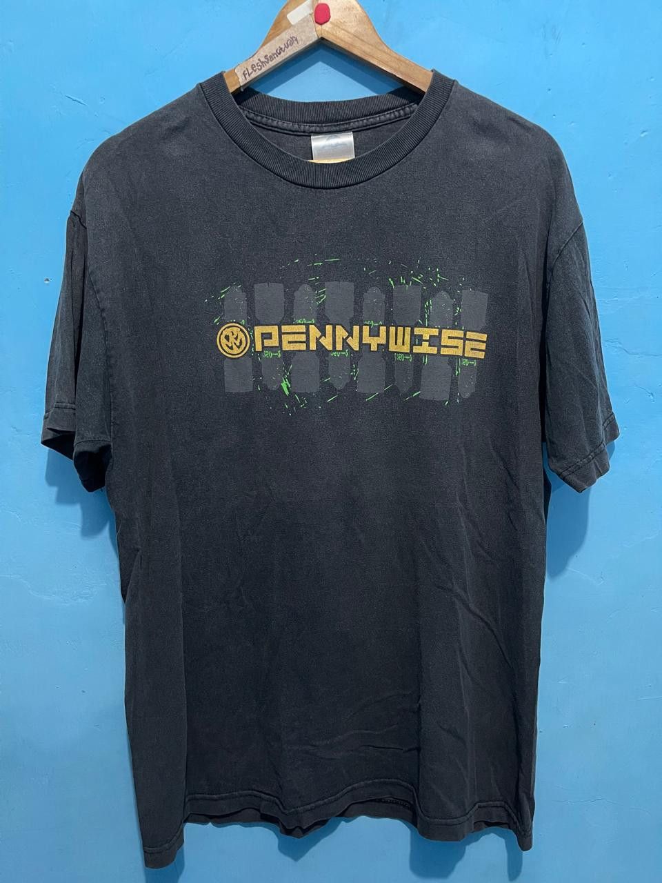 Band Tees Pennywise Bad Religion NOFX Dwarves Ignite Descendents AFI Size US L / EU 52-54 / 3 - 1 Thumbnail