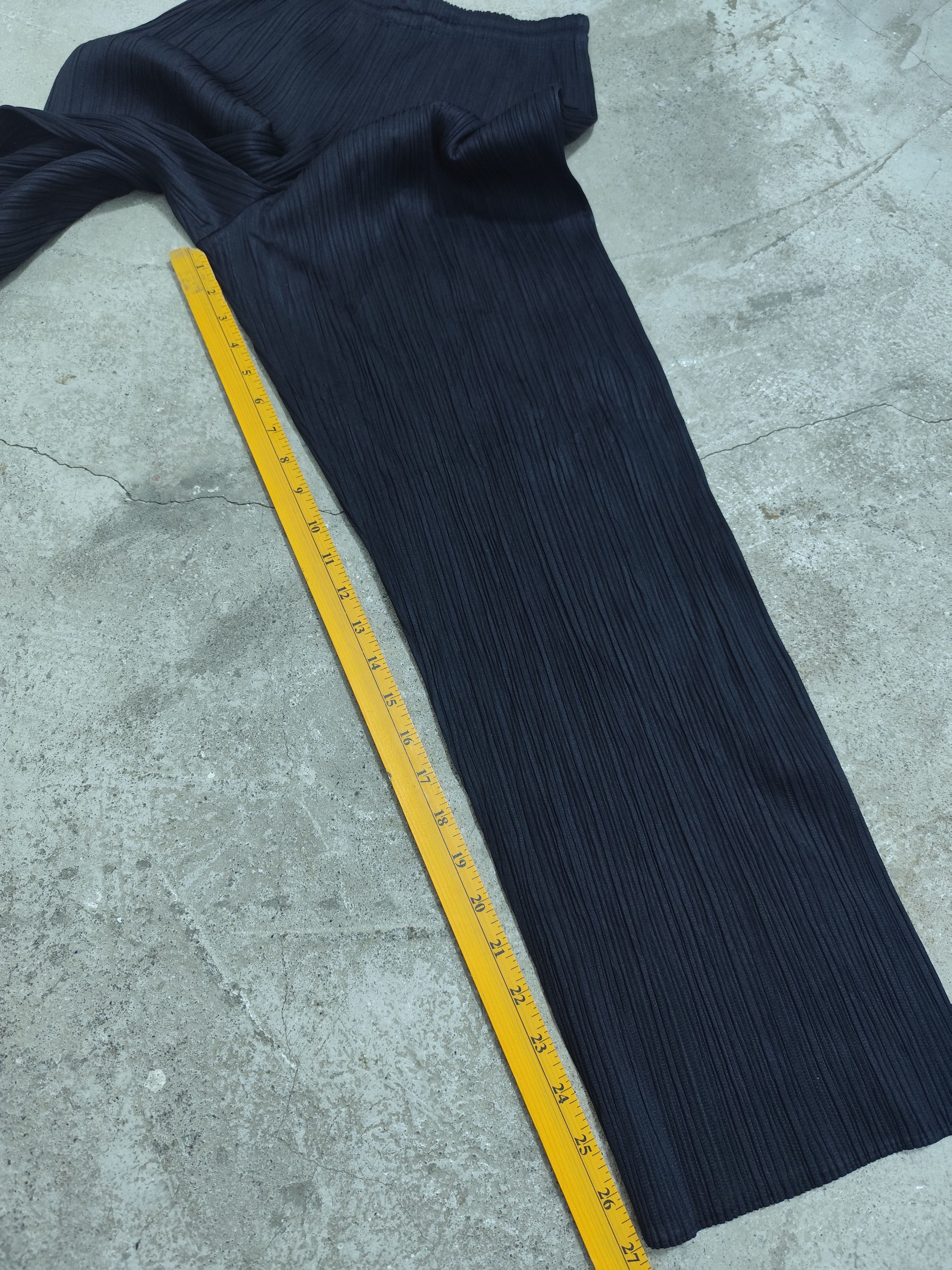 Pleats Please Issey Miyake Issey miyake main line pleated pants Size 26" / US 2 / IT 38 - 4 Thumbnail