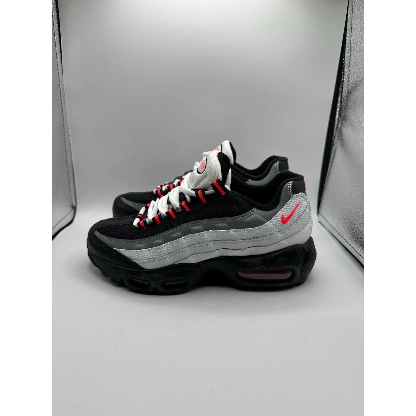 Nike Air Max 95 Recraft GS “Infrared” size 4y