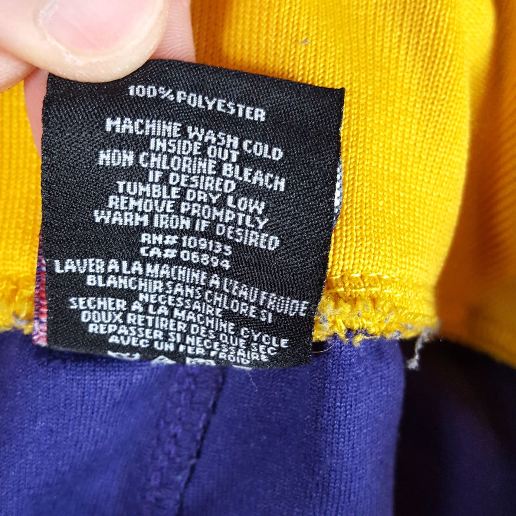 NBA VINTAGE NBA Phoenix Suns Devin Booker Basketball Shorts Mens M Purple Yellow Size US 31 - 7 Thumbnail