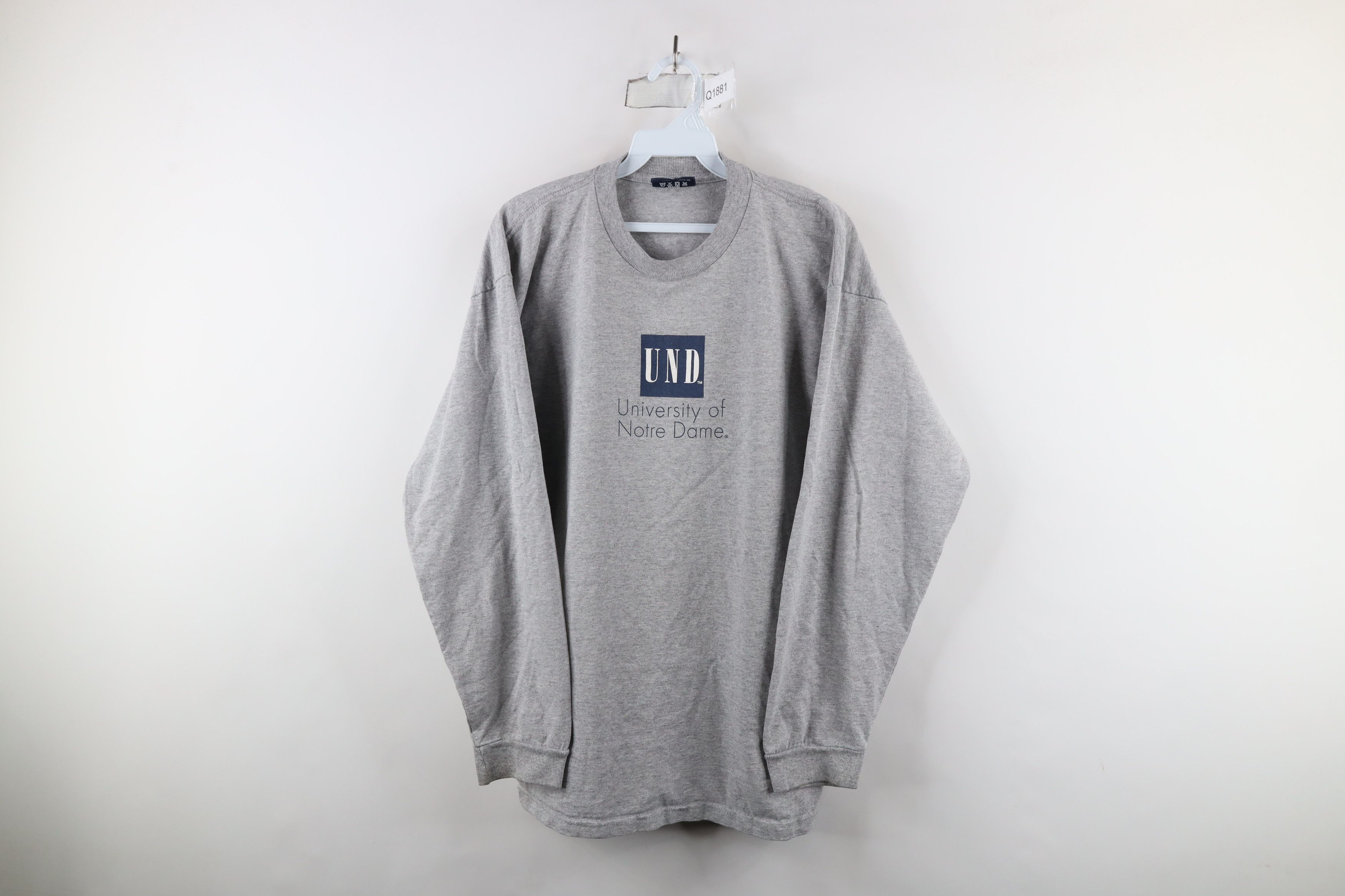 Vintage Vintage 90s University of Notre Dame Long Sleeve T-Shirt USA Size US L / EU 52-54 / 3 - 1 Thumbnail