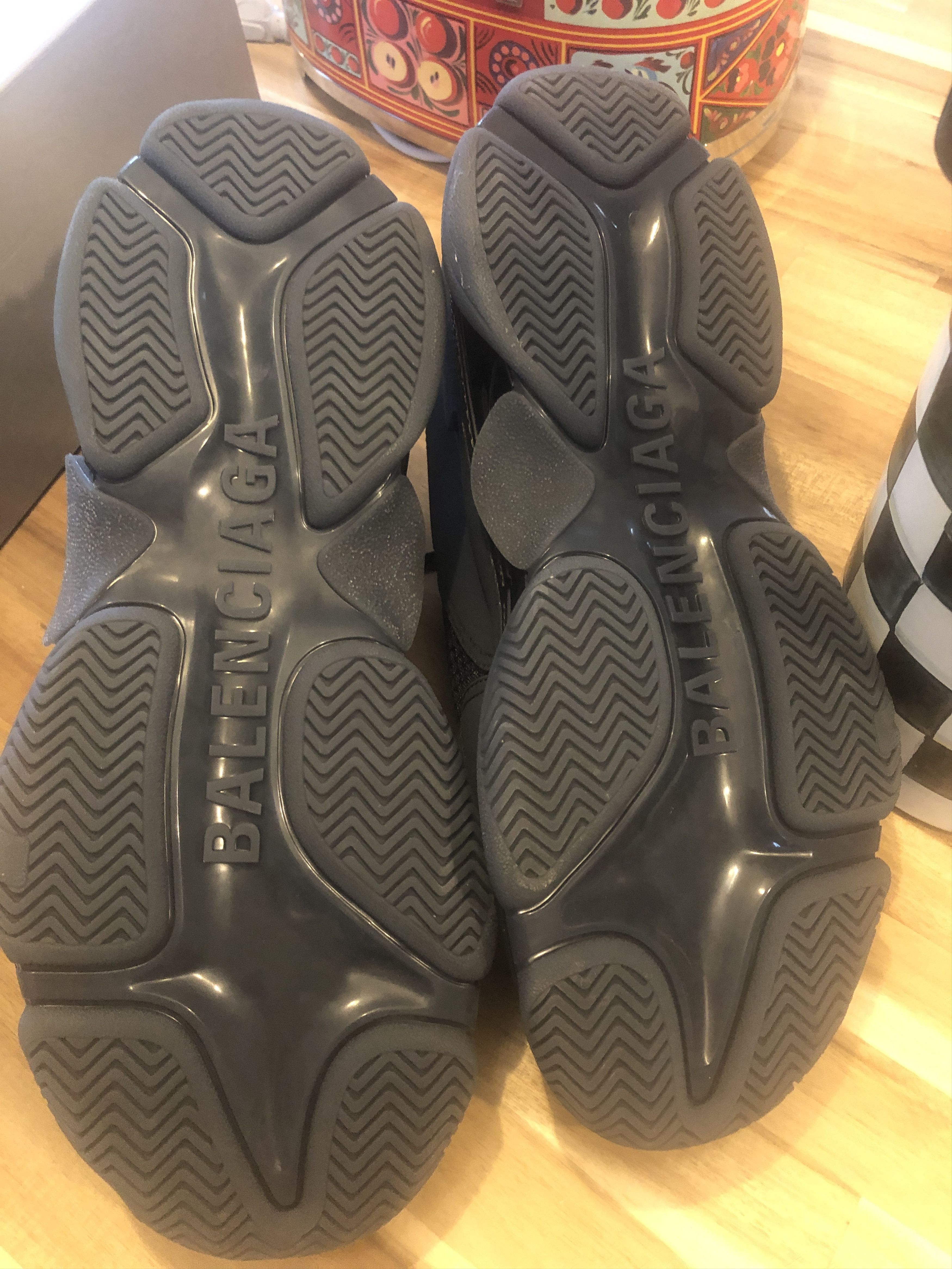 Balenciaga NEW NWT Balenciaga Sneakers TRIPLE S Dark Grey Size US 12 / EU 45 - 4 Thumbnail