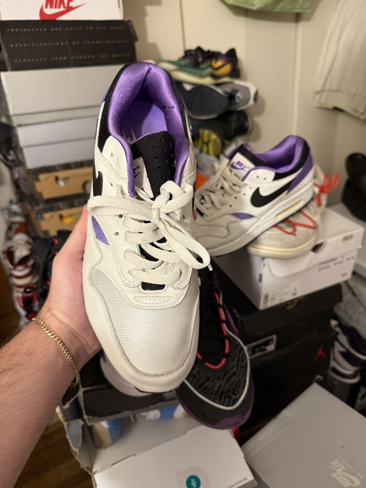 Nike Nike airmax 1 size 9 white & purple Size US 9 / EU 42 - 2 Thumbnail