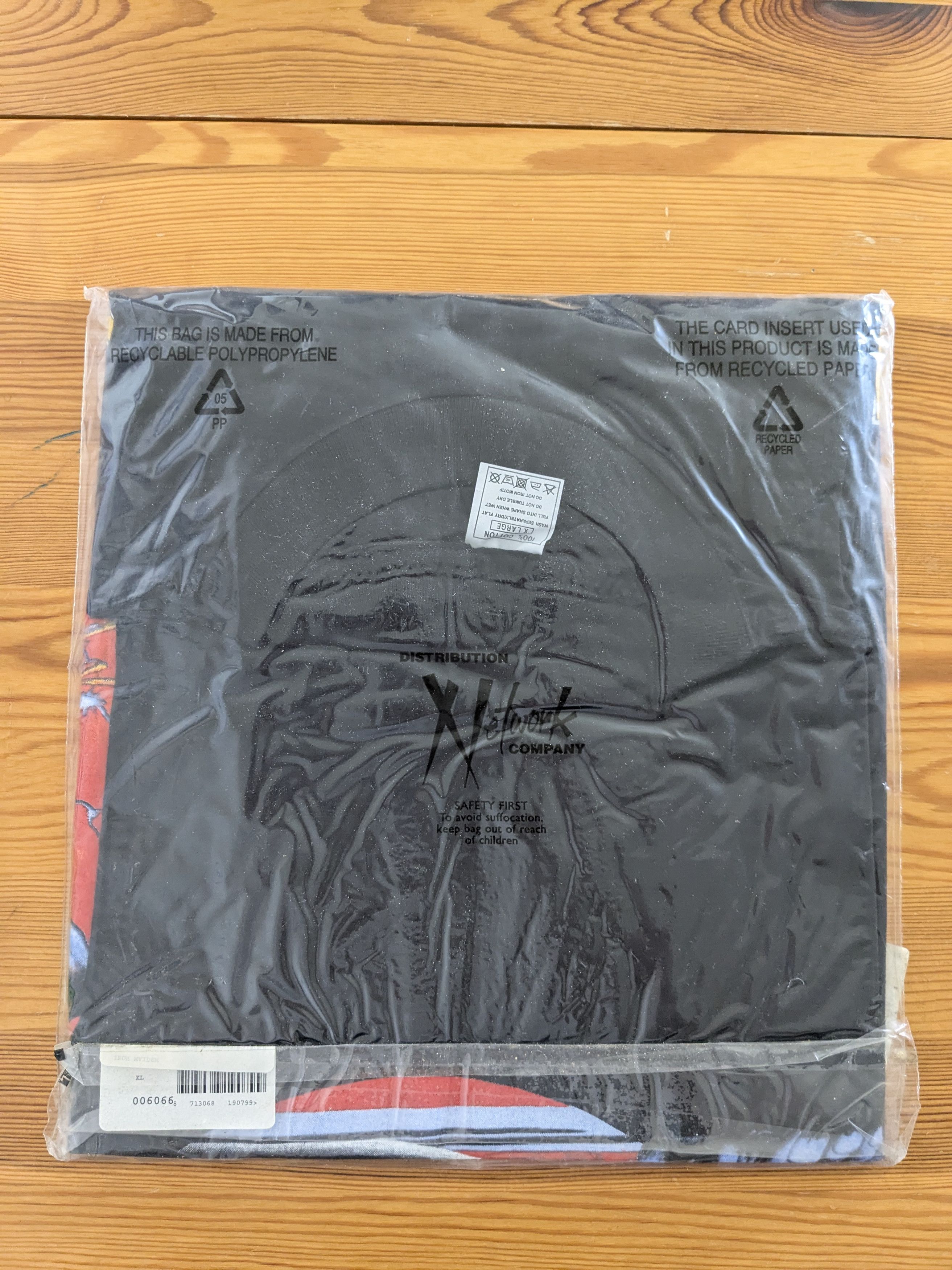 Band Tees 1990 Iron Maiden "Fear of the Dark" T-Shirt (Sealed, XL) Size US XL / EU 56 / 4 - 4 Thumbnail