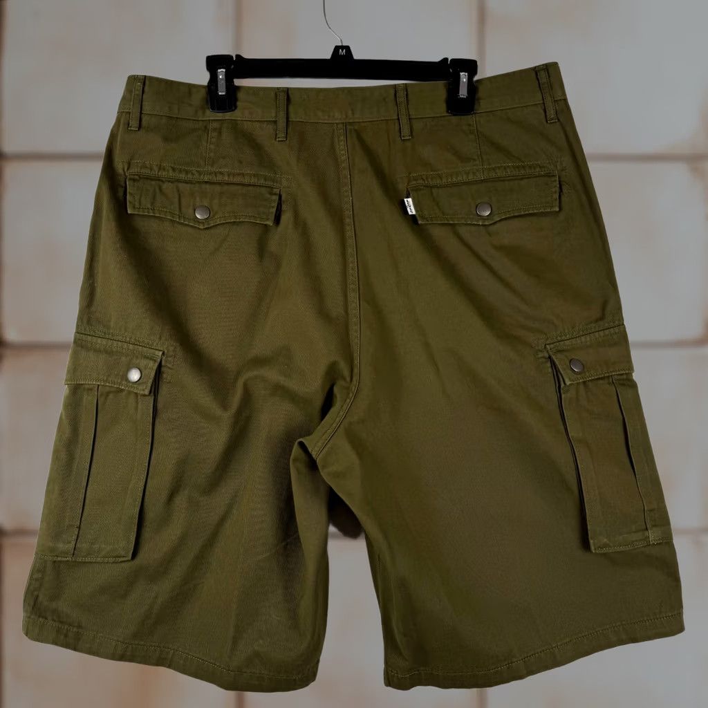 Levi's Levi's Cargo Shorts Men 36 Olive Green Relaxed Baggy Pocket Cotton 10" Inseam Cargo Pockets Summer Casual Regular Size US 36 / EU 52 - 1 Thumbnail