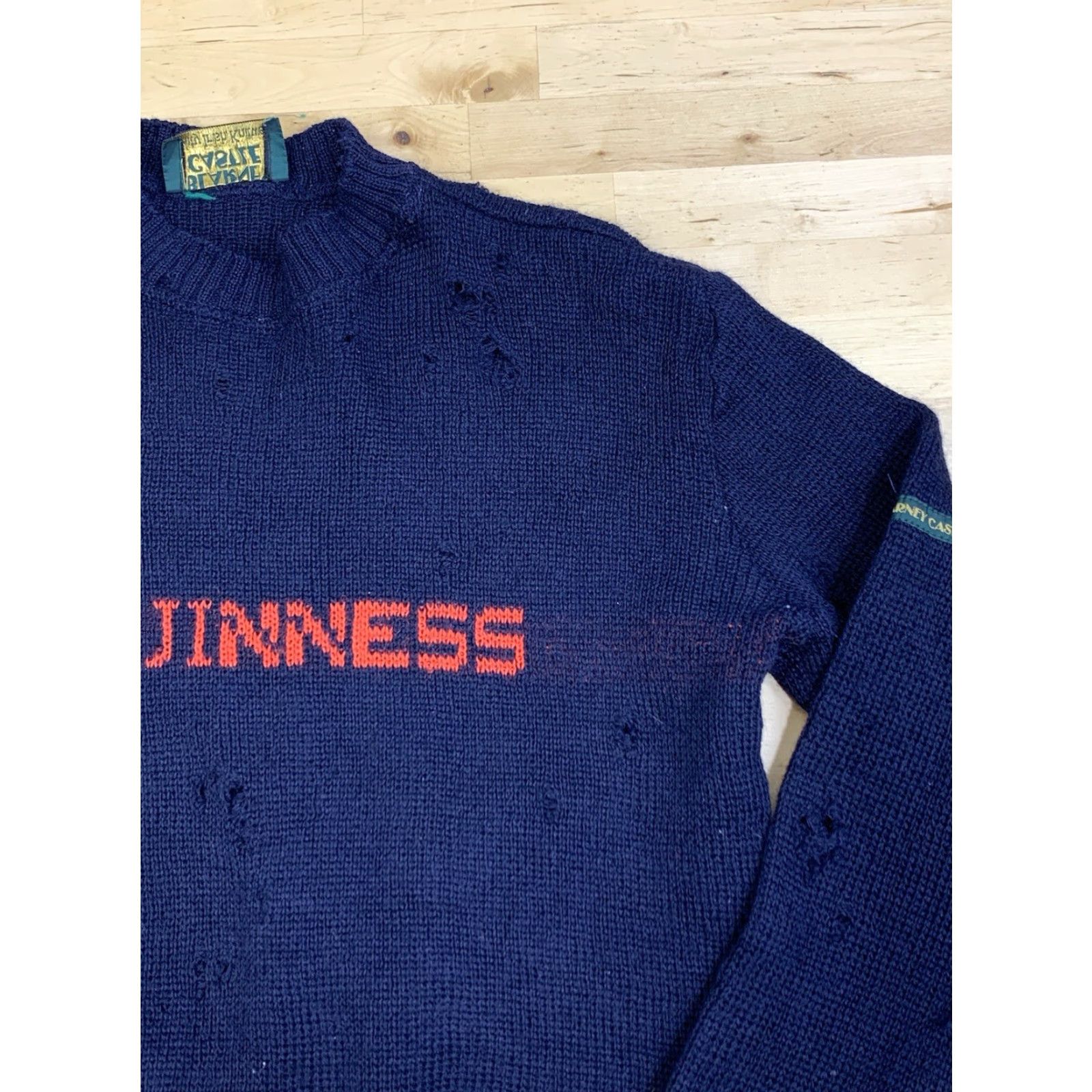 Vintage Blarney Castle Wool Sweater Mens L Blue Distress Pullover 12624 Size US L / EU 52-54 / 3 - 6 Thumbnail