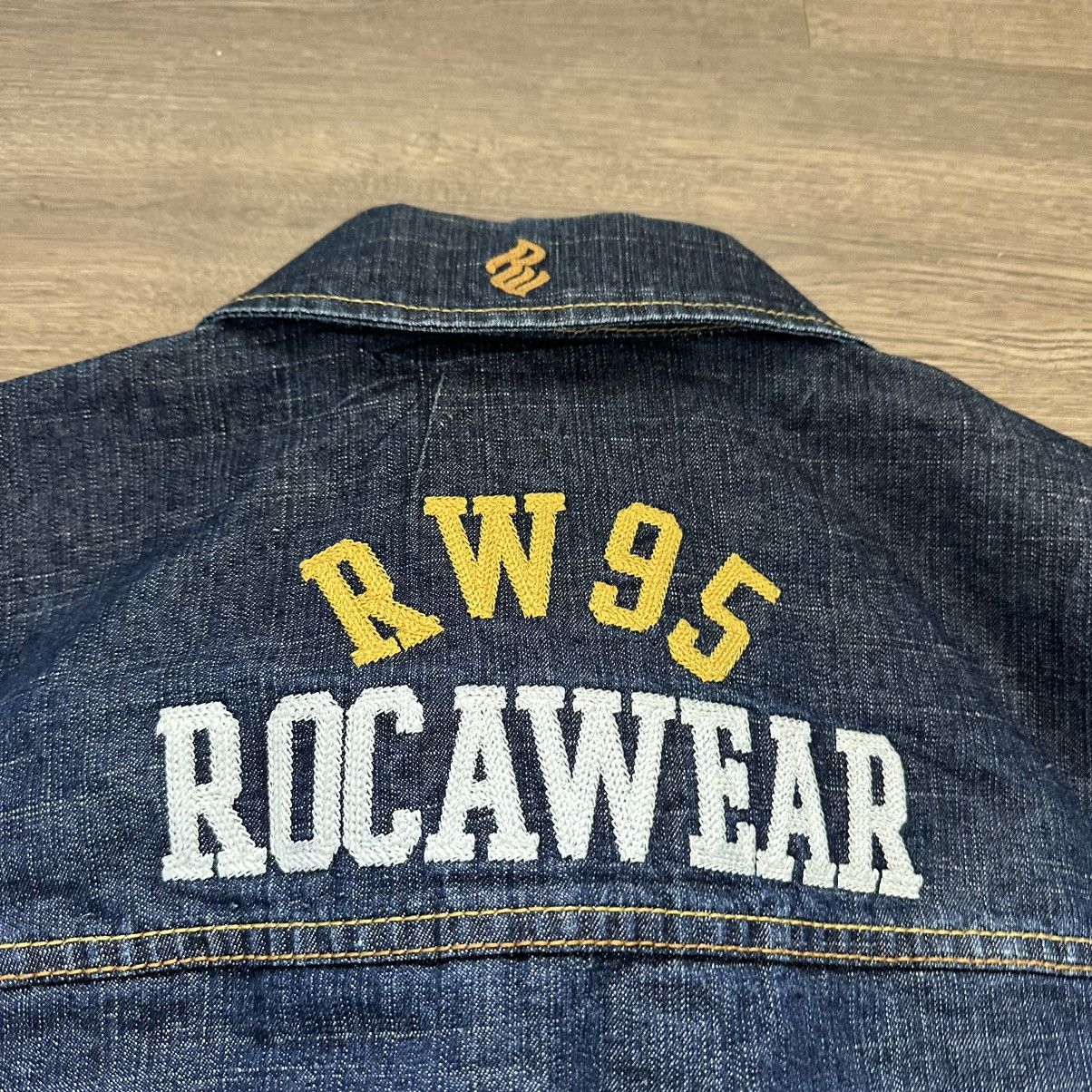 Rocawear × Vintage Vintage Rocawear Denim Blue Jean Jacket Button Up Rap Jay Z Size US XXL / EU 58 / 5 - 2 Thumbnail