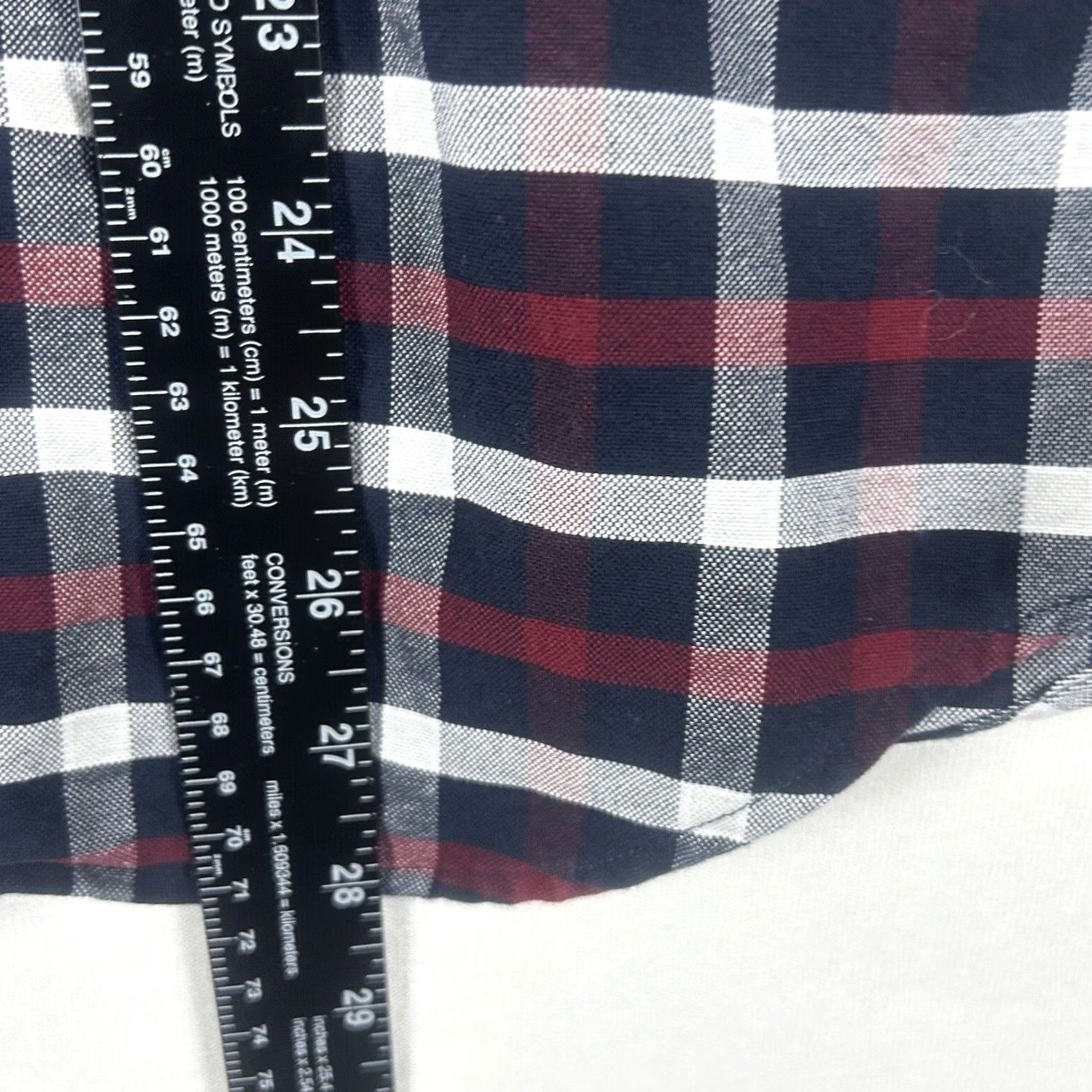 J.Crew J.CREW Flex Oxford Plaid Shirt S Navy Red Long Sleeve Button-Front Shirt Mens Small Plaid Cotton Casual Workwear Size US S / EU 44-46 / 1 - 4 Thumbnail