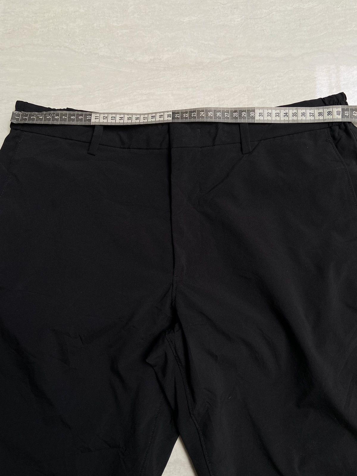 Theory × Uniqlo UNIQLO x THEORY Black Pants Size US 31 - 10 Thumbnail