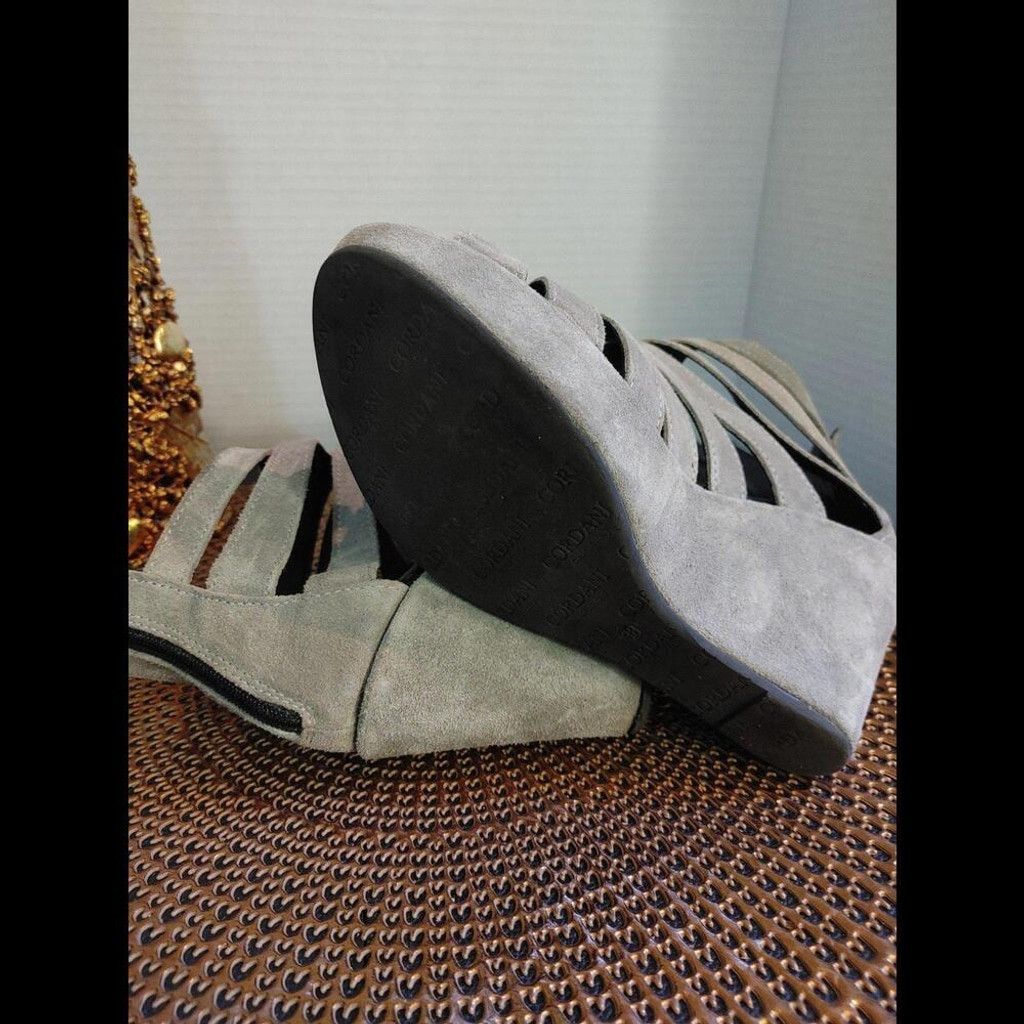 Other Stylish Cordani Strappy Wedge Heels Size US 7.5 / IT 37.5 - 8 Thumbnail