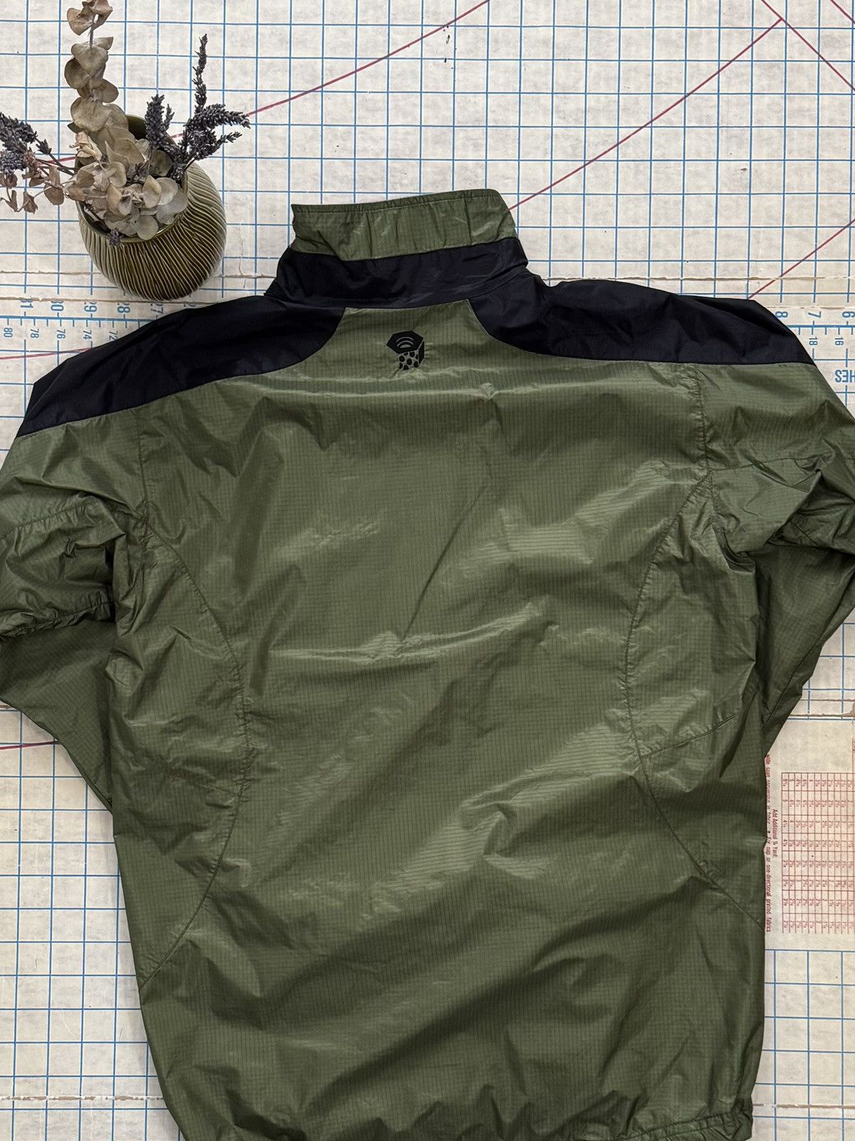 Mountain Hardwear Mountain Hard Wear Full Zip Lightweight Jacket Dark Green S Size US S / EU 44-46 / 1 - 15 Thumbnail