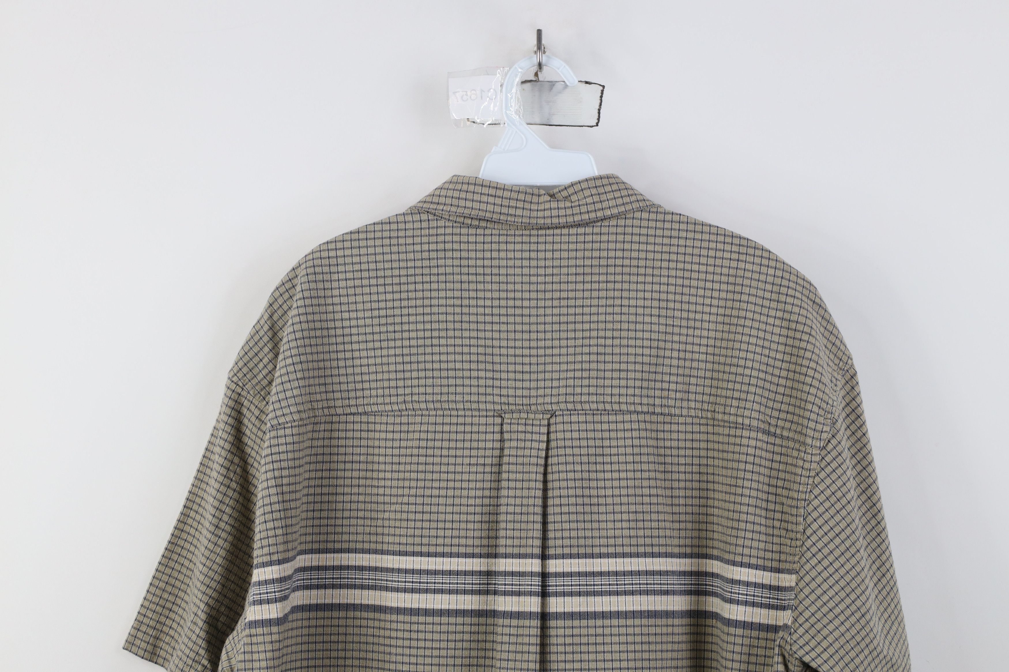 Vintage Vintage 90s Streetwear Striped Short Sleeve Button Shirt Size US XL / EU 56 / 4 - 11 Thumbnail