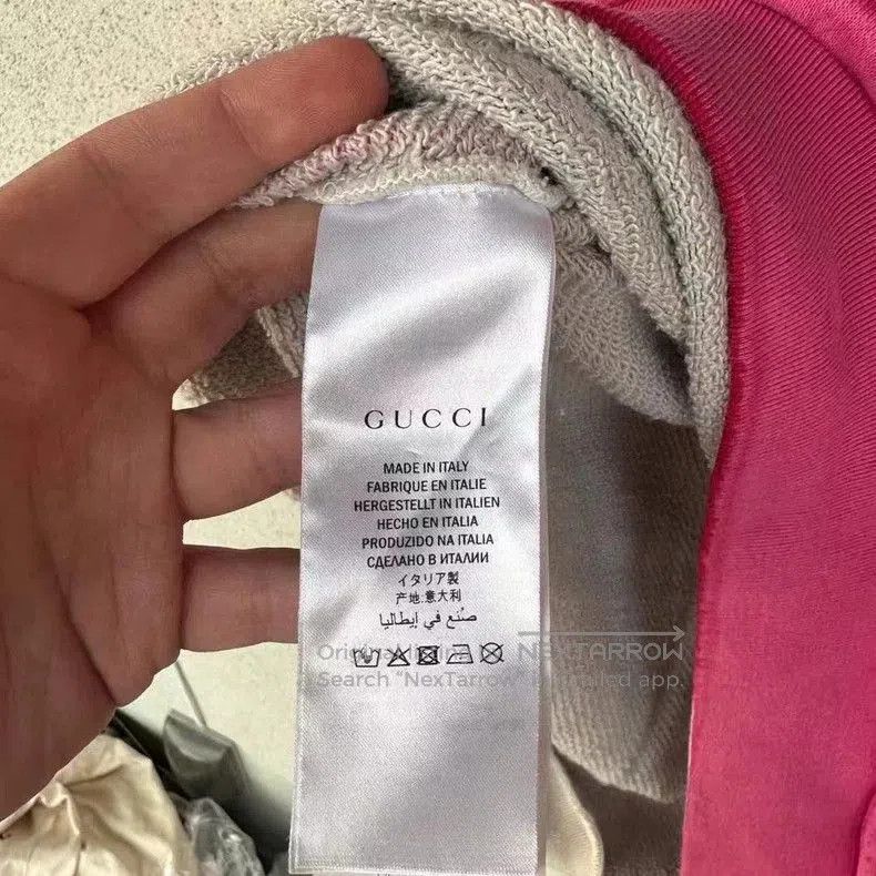 Gucci Gucci Cat Graphic Sweatshirt in Pink . Size US L / EU 52-54 / 3 - 4 Thumbnail