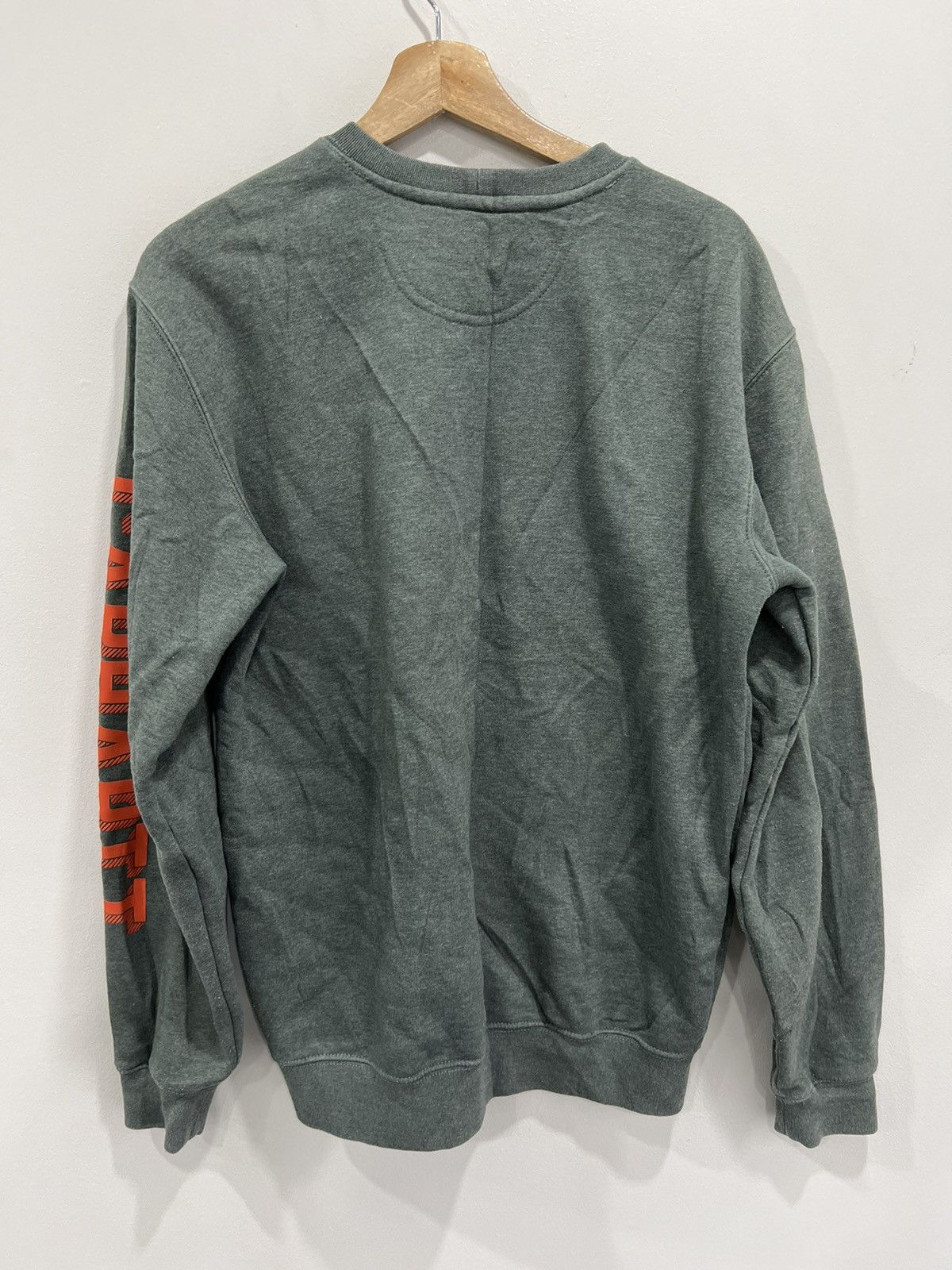Vintage Vintage Carhartt Y2K Carhartt Sweater Sweatshirt Size US S / EU 44-46 / 1 - 2 Thumbnail