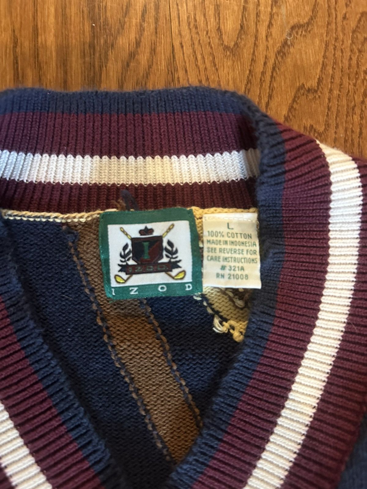 Izod × Vintage Izod Golf Preppy Sweater V Neck Large Graphic 90’s Y2K Size US L / EU 52-54 / 3 - 8 Thumbnail