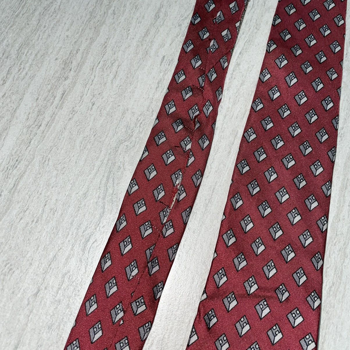 Hermes Hermes Square Mini H Vintage Tie Size ONE SIZE - 6 Thumbnail