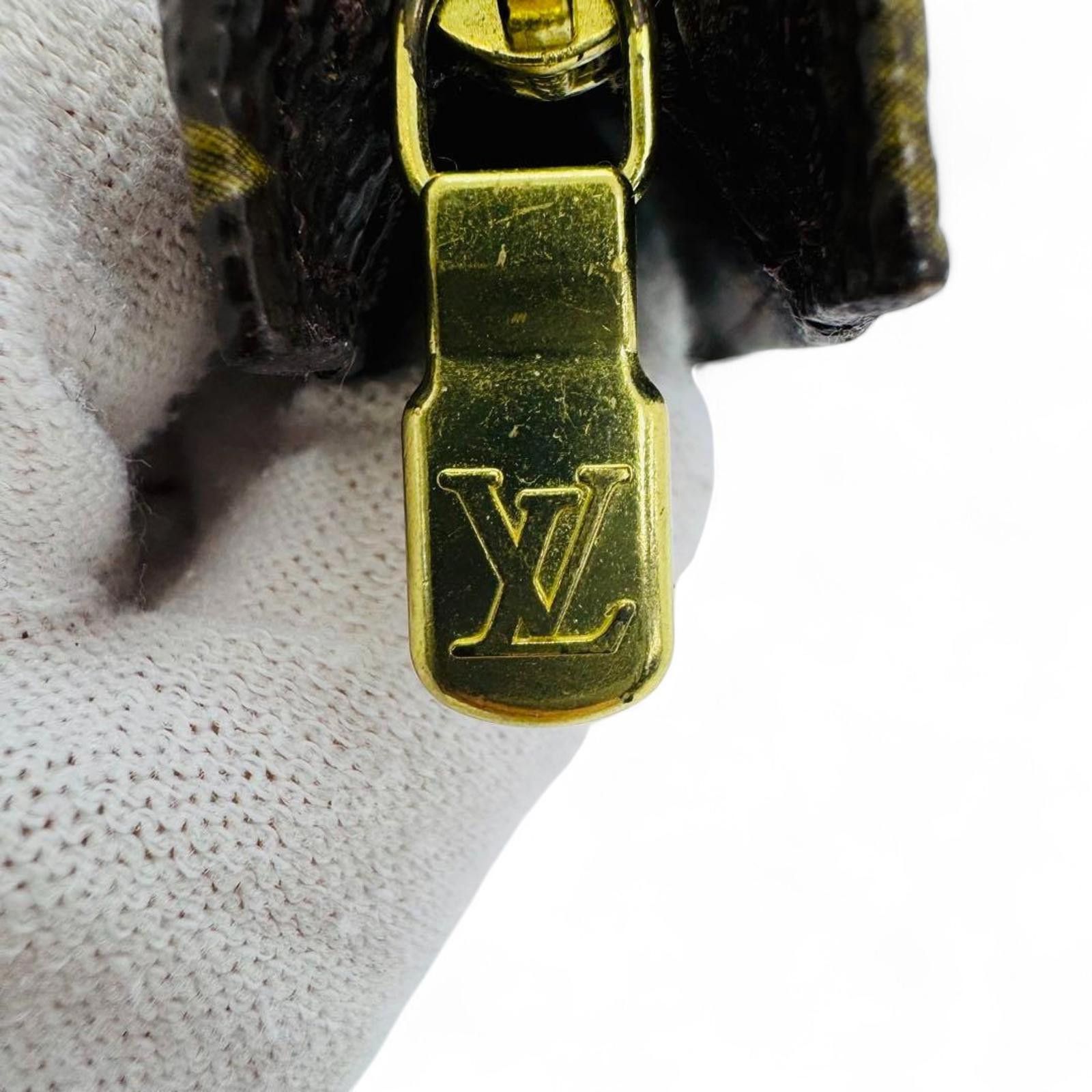 Louis Vuitton Louis Vuitton - Monogram Canvas Pouch Size ONE SIZE - 5 Thumbnail
