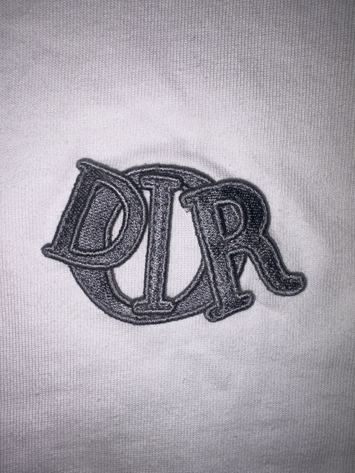 Dior Dior White Crest Logo Tee XL - Lightly Worn Size US XL / EU 56 / 4 - 3 Thumbnail