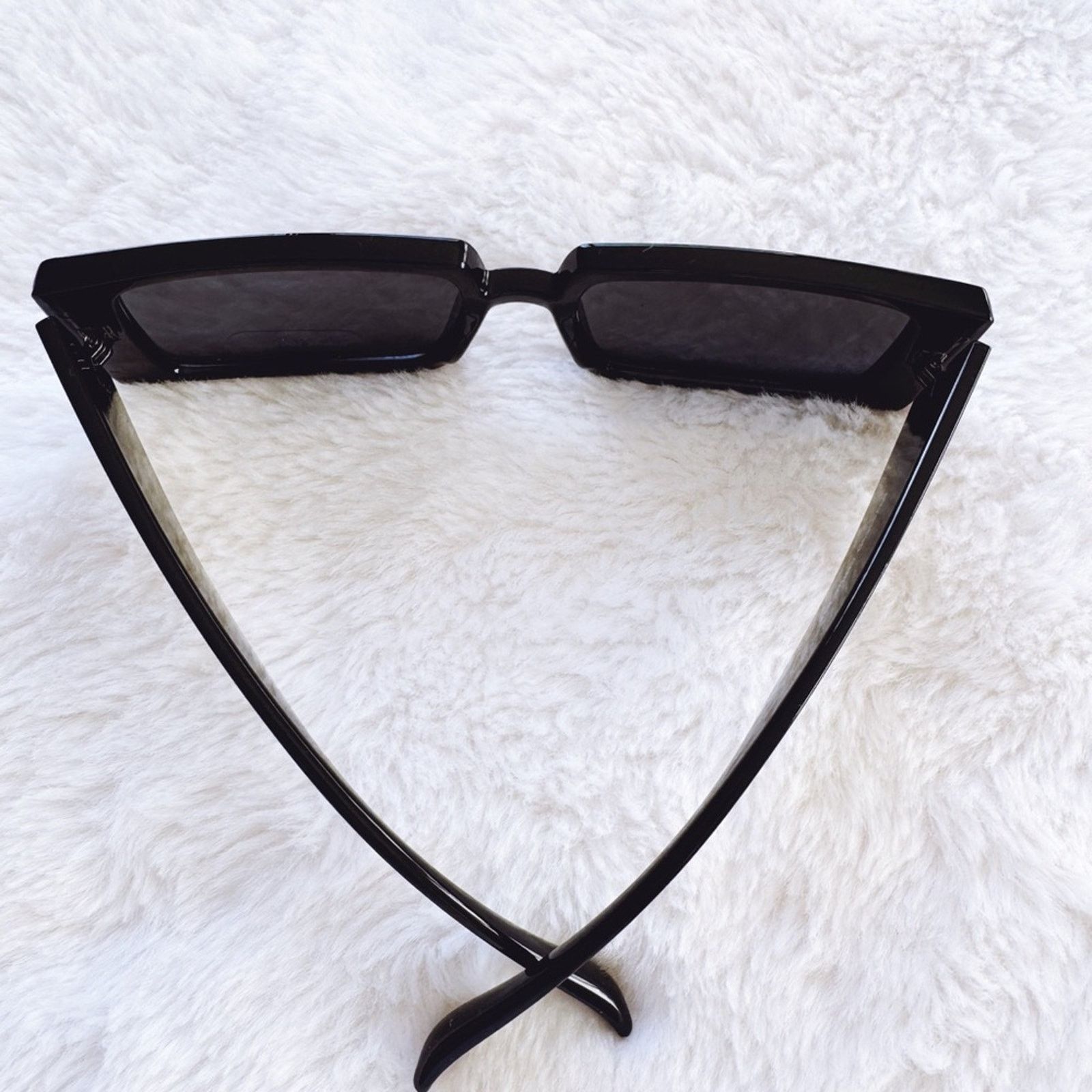 Other Aaron Black w/ Blue Tint Rectangular Sunglasses Size ONE SIZE - 9 Thumbnail