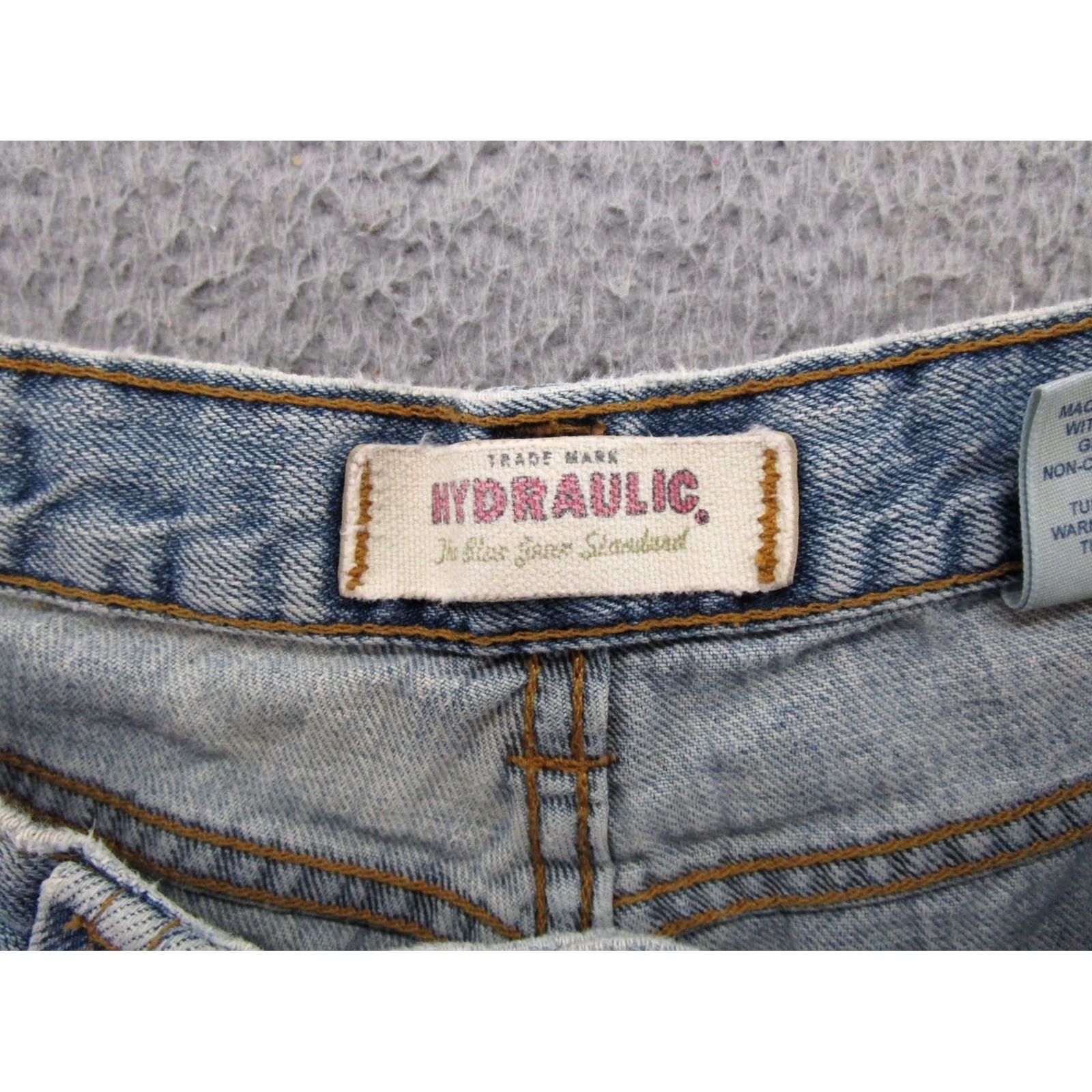 Denime VINTAGE HYDRAULIC Denim Shorts Woman Size 10 Button Fly 5-Pocket High Rise Blue Casual Size 32" / US 10 / IT 46 - 2 Thumbnail