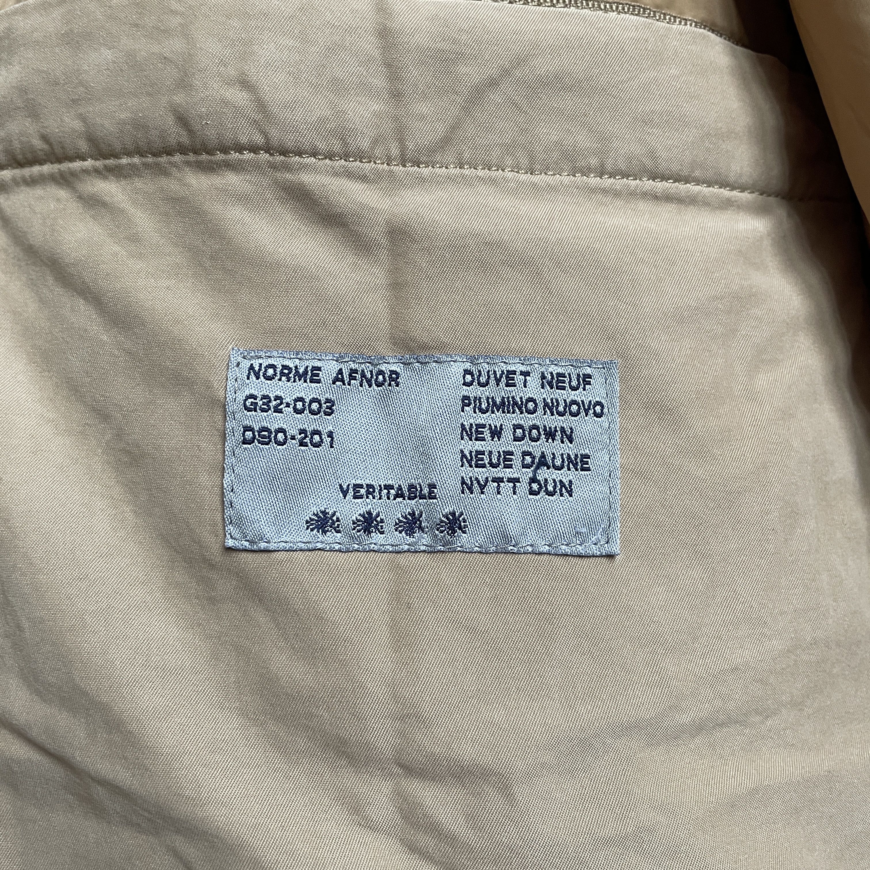 Moncler Moncler Womens Vintage 90's Long Puffer Jacket Size 4 Size XL / US 12-14 / IT 48-50 - 14 Thumbnail