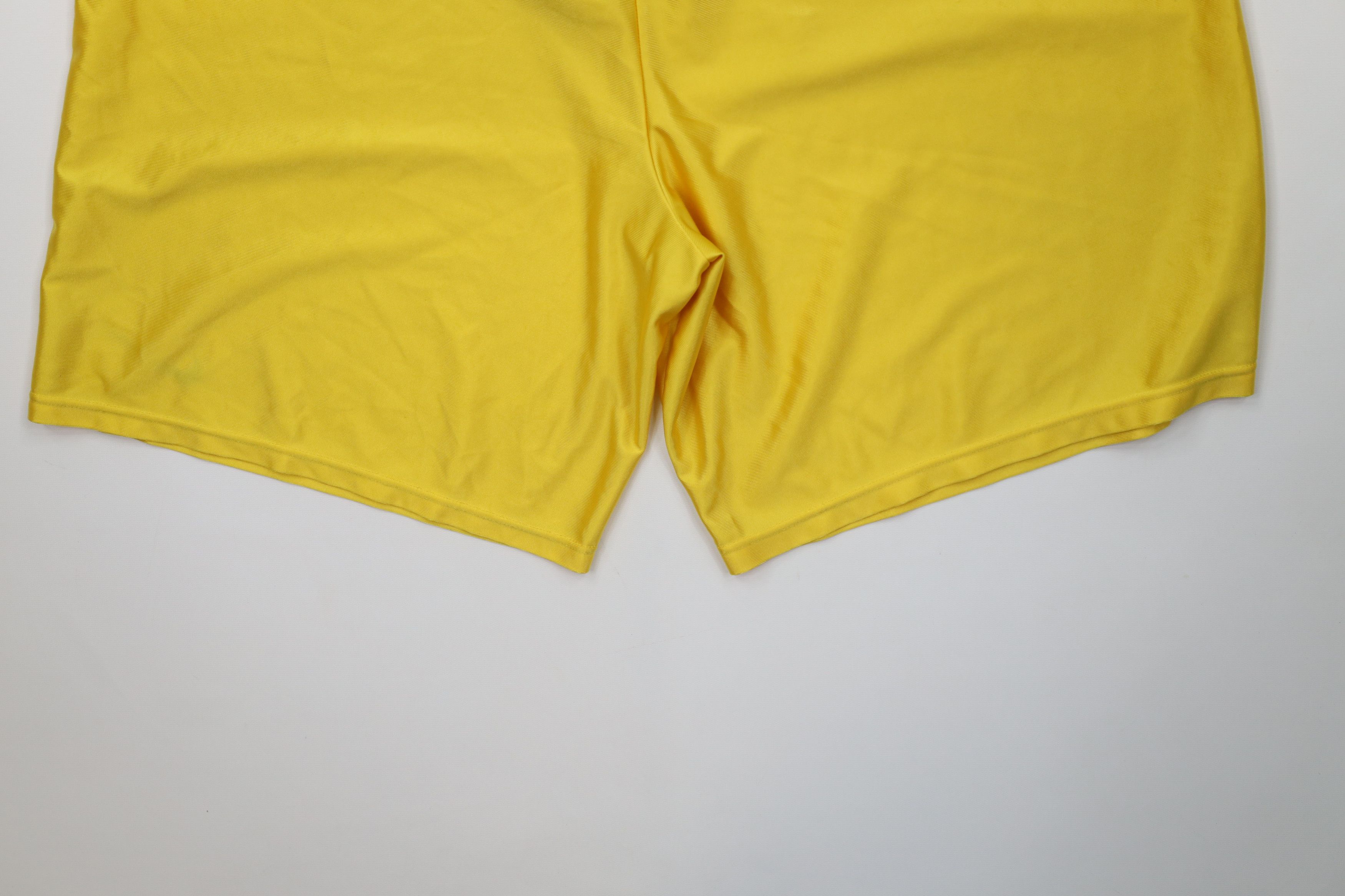 Nike Vintage 90s Nike Swoosh Gym Basketball Shorts Yellow USA Size US 36 / EU 52 - 12 Thumbnail