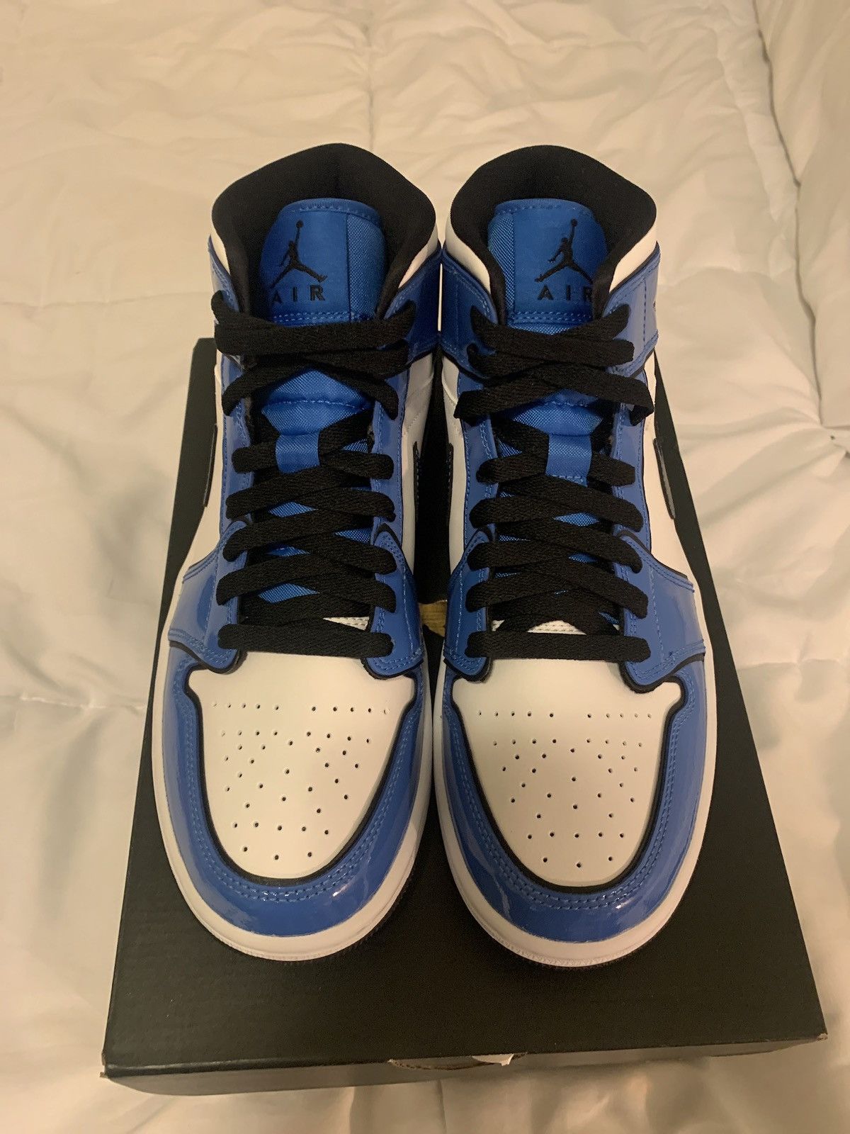 Jordan Brand Air Jordan 1 Mid SE ‘Signal Blue’ Size US 7.5 / EU 40-41 - 3 Thumbnail