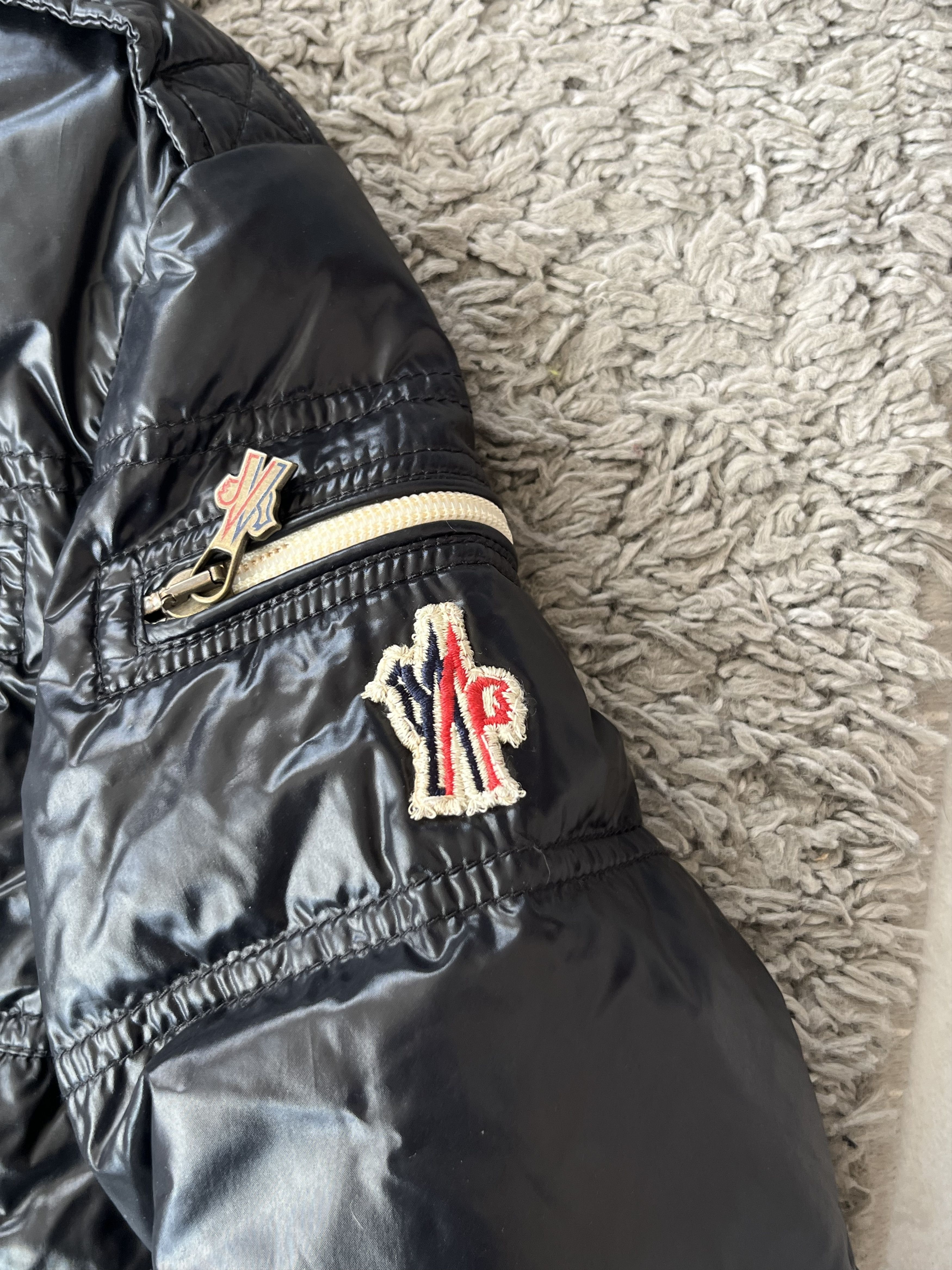 Moncler MONCLER GRENOBLE ATLANTA Vintage Puffer Jacket Very Rare Size L / US 10 / IT 46 - 8 Thumbnail