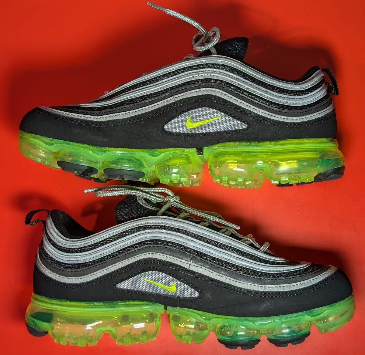 Nike Size 10 - Nike Air VaporMax 97 Neon Size US 10 / EU 43 - 3 Thumbnail
