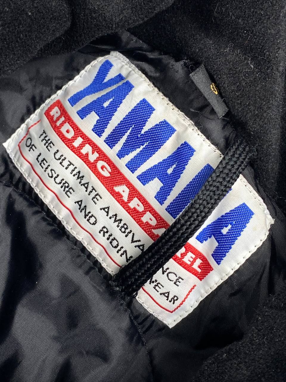 Yamaha Yamaha R1 Moto Racing Transformer Jacket-Vest Big Logo Men Size US S / EU 44-46 / 1 - 9 Thumbnail