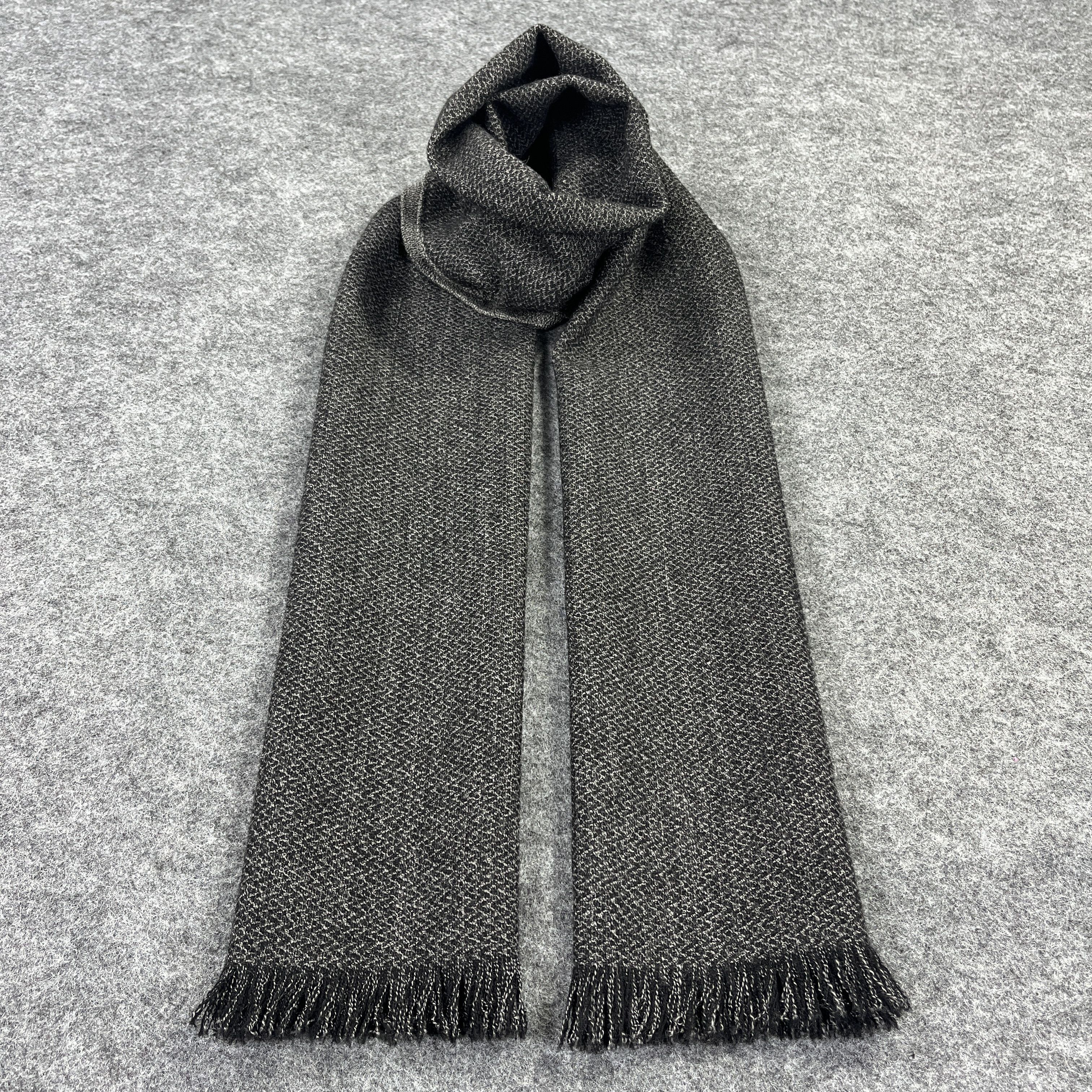 Courreges Courreges Scarf / Muffler / Neckwear T951 Size ONE SIZE - 1 Thumbnail